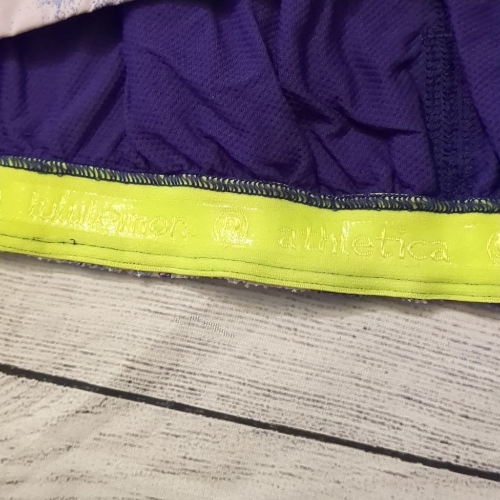 Lululemon Lululemon seaside dot white presta packable shirket 6 Size M / US 6-8 / IT 42-44 - 3 Thumbnail
