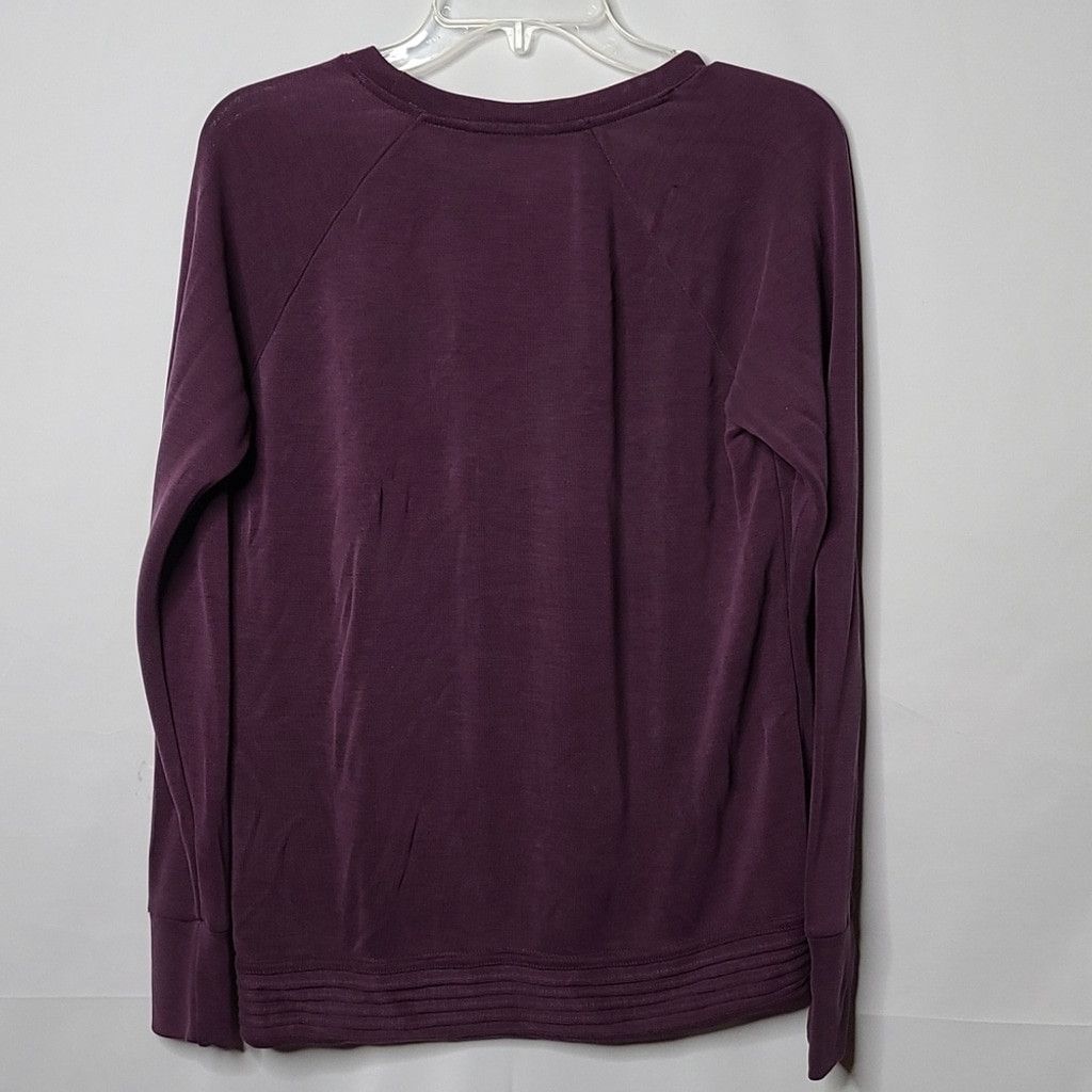 Athleta Athleta Serenity purple long sleeve workout sweatshirt sz S Size S / US 4 / IT 40 - 7 Thumbnail