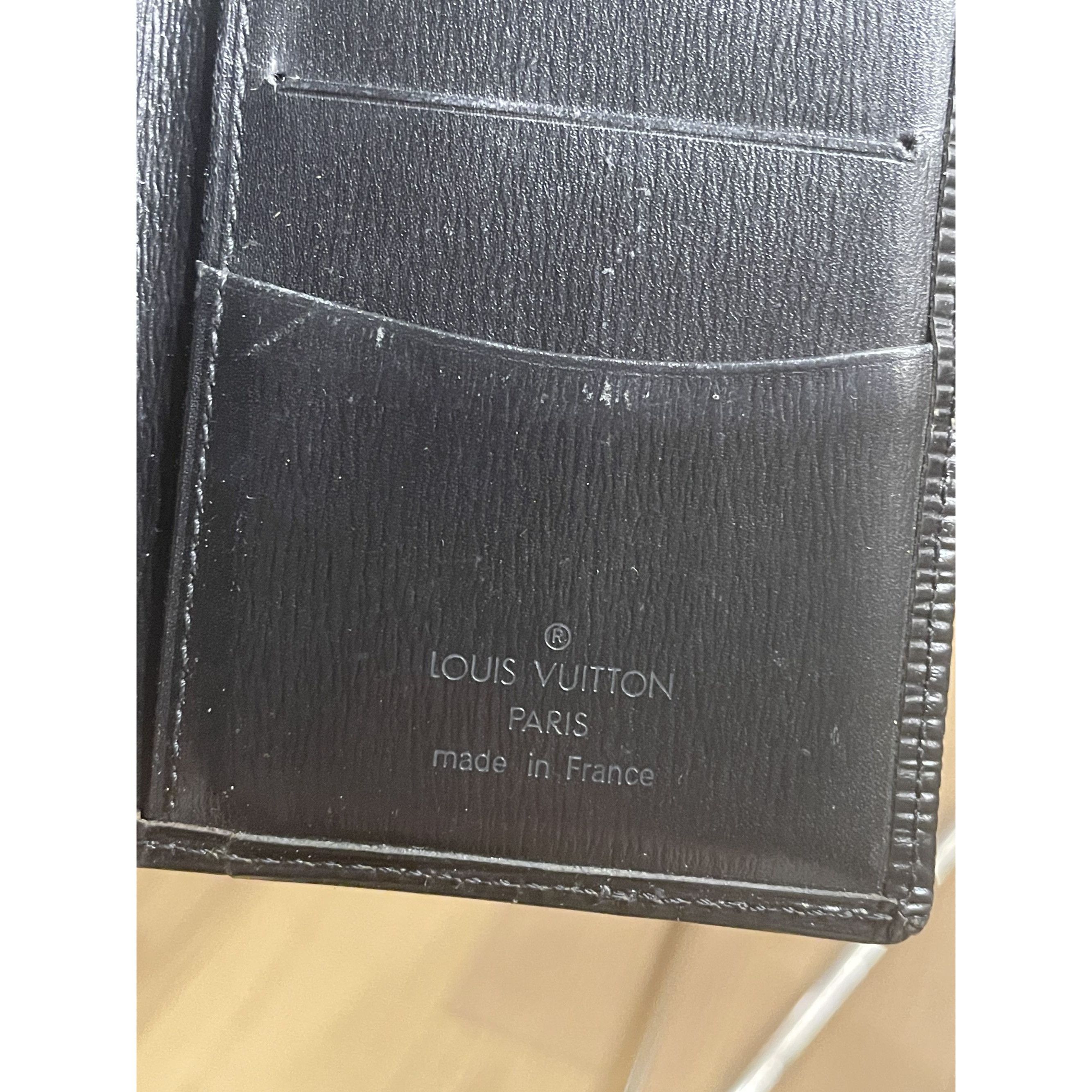 Louis Vuitton Louis Vuitton Black Epi Leather Business Card Holder Wallet Size ONE SIZE - 3 Thumbnail