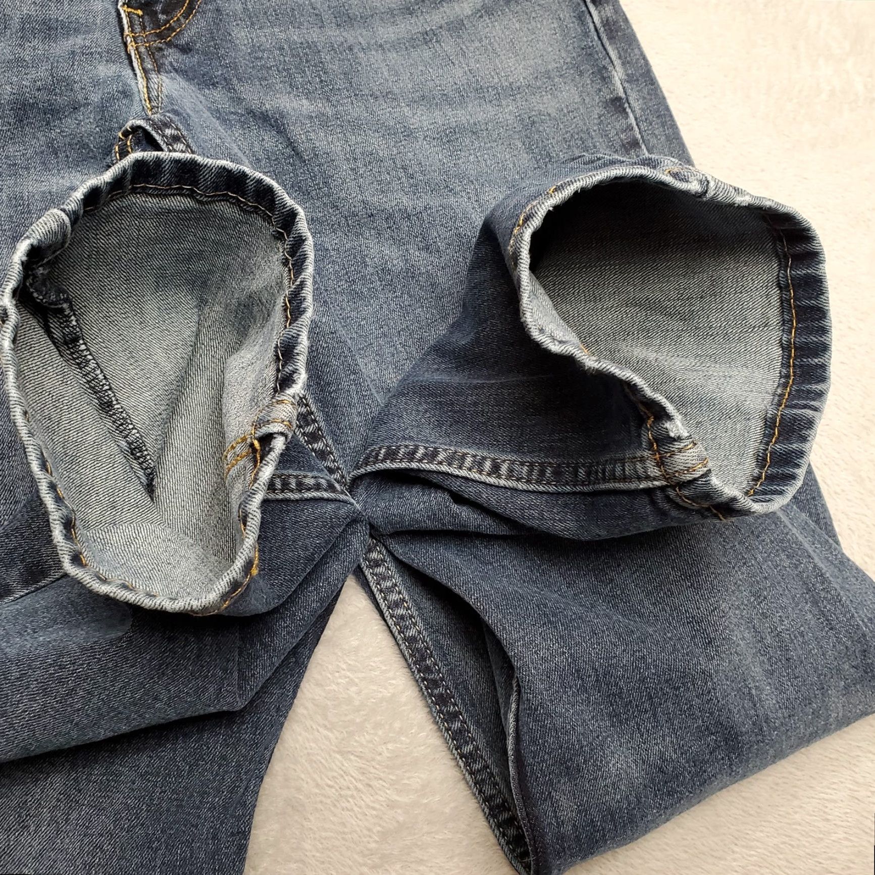 Denime Levis 511 Jeans Mens 33x30 Blue Denim Straight Leg Medium Wash Whiskered 5-Pocket Belt Loops Zip Closure Regular Inseam 29 Size US 33 - 3 Thumbnail
