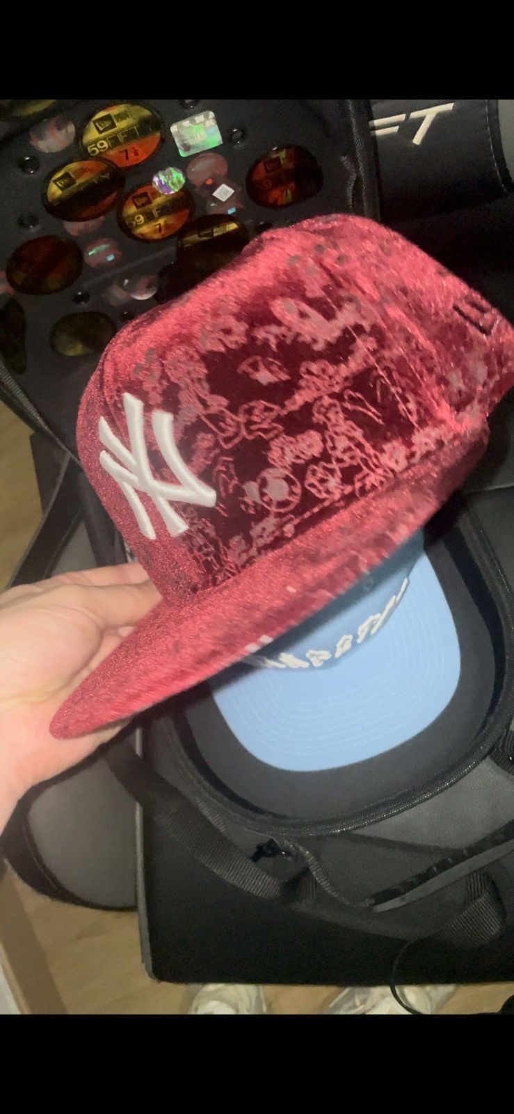 Hat Club × New Era SAKURA PACK NY YANKEES RED VELVET SIZE 8 Size 46 - 7 Thumbnail