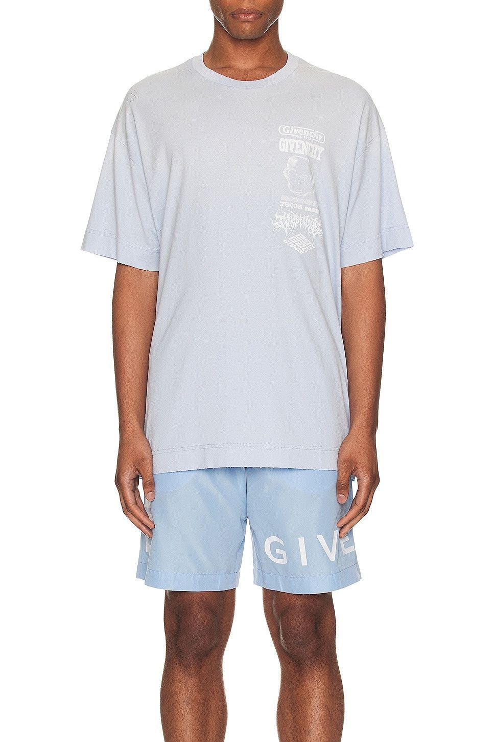 Givenchy o1w1db10325 Standard Short Sleeve Base in White Size US L / EU 52-54 / 3 - 3 Thumbnail