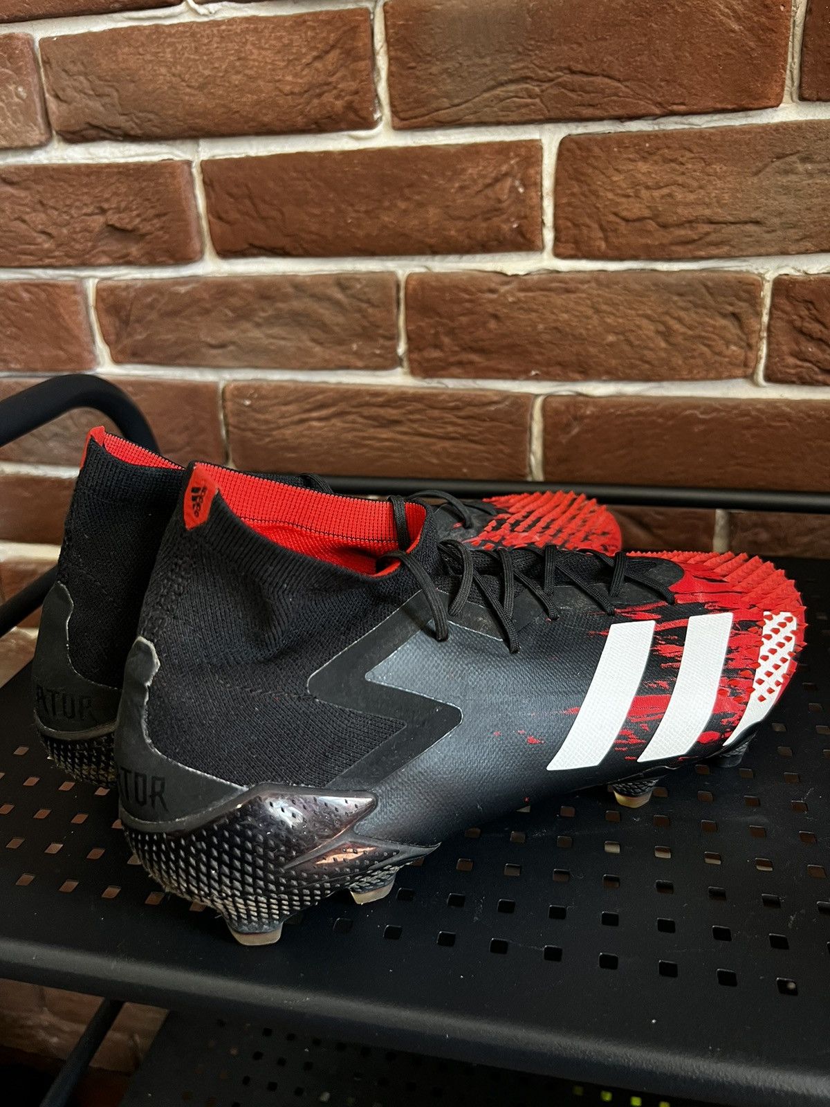 Adidas ADIDAS PREDATOR MUTATOR EF2206 10US Soccer Shoes Football Size US 10 / EU 43 - 4 Thumbnail