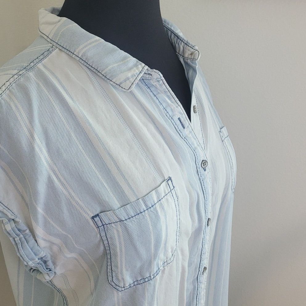 Mossimo Mossimo Striped Lyocell Blouse Blue White Button Front M Size M / US 6-8 / IT 42-44 - 3 Thumbnail