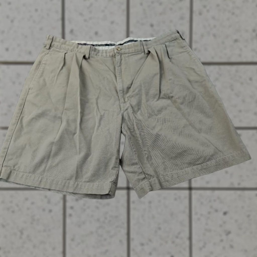 Polo Ralph Lauren VTG Polo Ralph Lauren Shorts Mens 42 Beige Tyler Short Chino Golf Pleated USA Size US XL / EU 56 / 4 - 1 Thumbnail