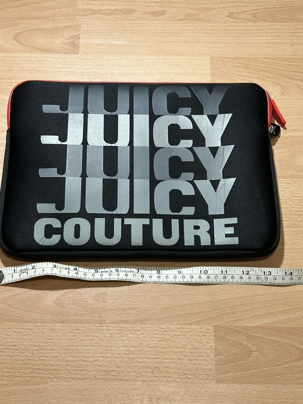 Juicy Couture Y2K juicy couture 15inch laptop sleeve Size ONE SIZE - 1 Thumbnail