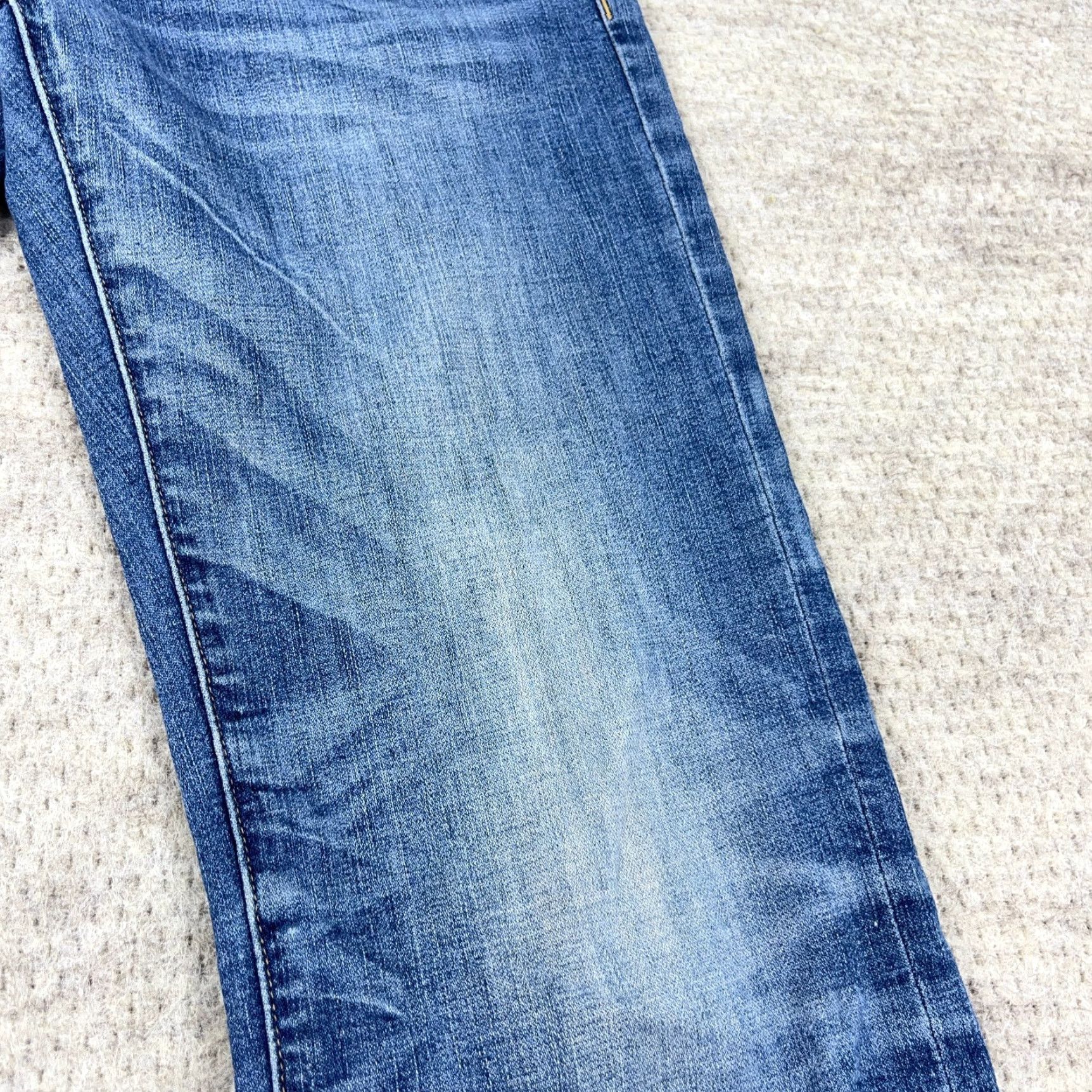 American Eagle Outfitters American Eagle Jeans Men 29x30 Regular Straight Blue 5-Pocket Denim Modern Classic (Medium Wash) Mens Size US 29 - 6 Thumbnail