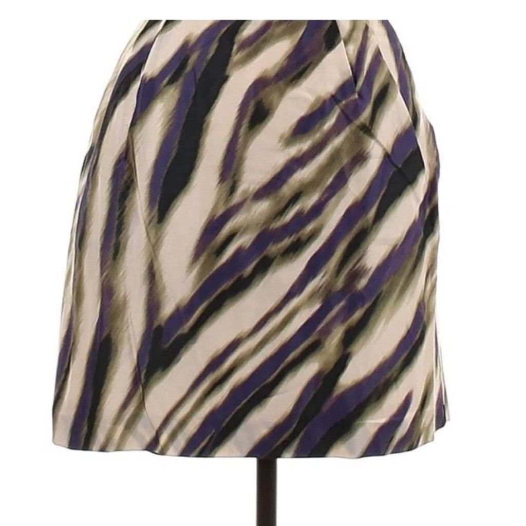 Ann Taylor Ann Taylor silk blend skirt with pockets Size 28" / US 6 / IT 42 - 1 Thumbnail