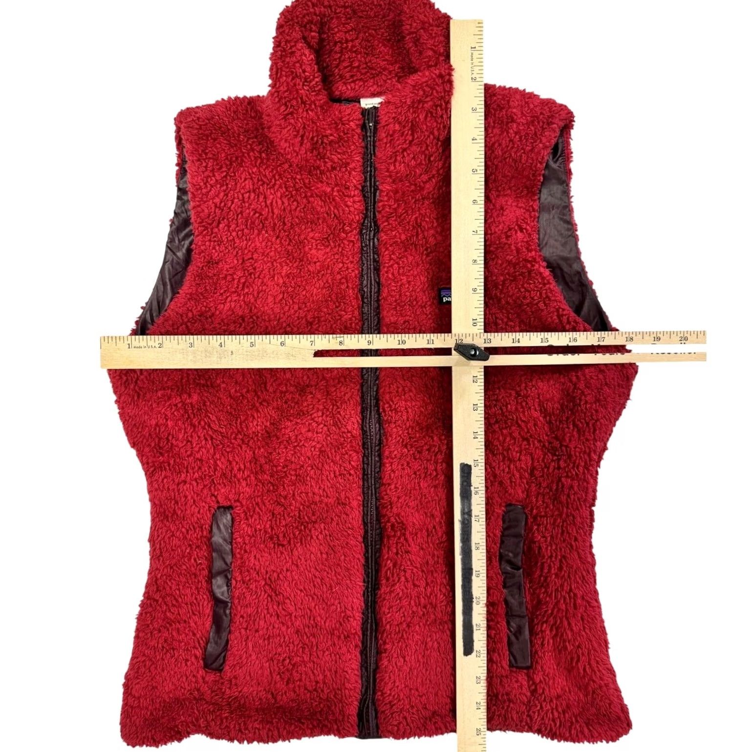 Patagonia Patagonia W’s Los Gatos Reversible Shaggy Fleece Vest Crimson / Red Wine Size M Size M / US 6-8 / IT 42-44 - 6 Thumbnail