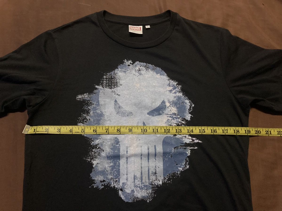 GU × Marvel Comics GU x Marvel The Punisher Skull Tee Size US L / EU 52-54 / 3 - 7 Thumbnail