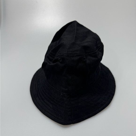 Versace Versace Jeans Couture Embroidered Sun Logo Bucket Hat Black Size ONE SIZE - 4 Thumbnail