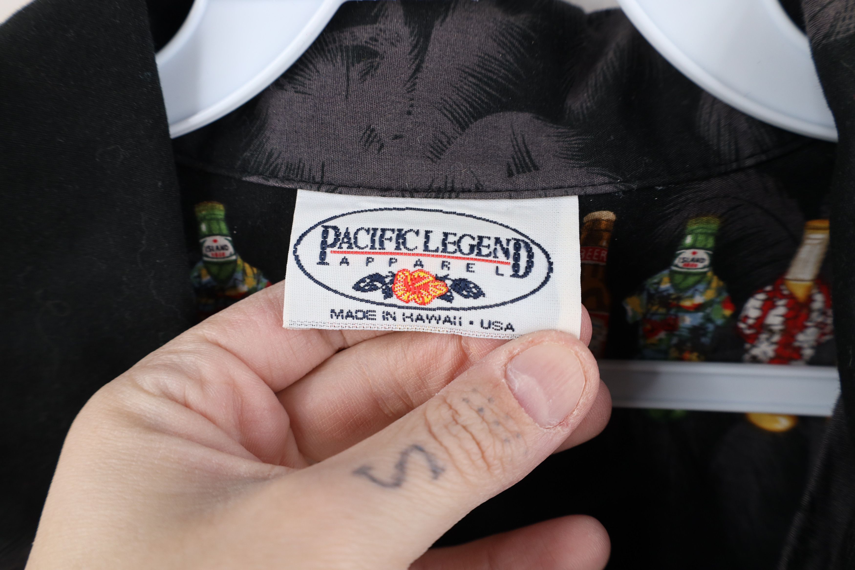 Vintage Vintage 90s Streetwear Beer Camp Collar Button Shirt USA Size US XL / EU 56 / 4 - 10 Thumbnail