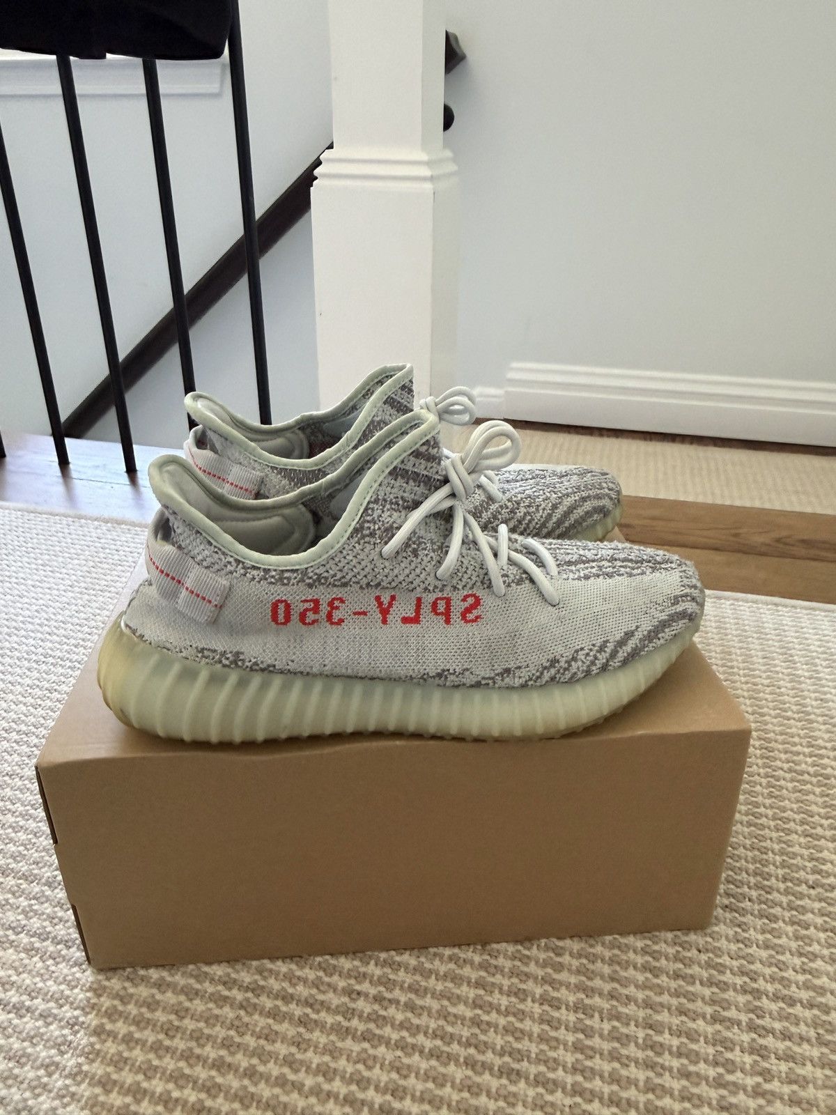 Yeezy Yeezy 350 blue tint Size US 11 / EU 44 - 2 Thumbnail