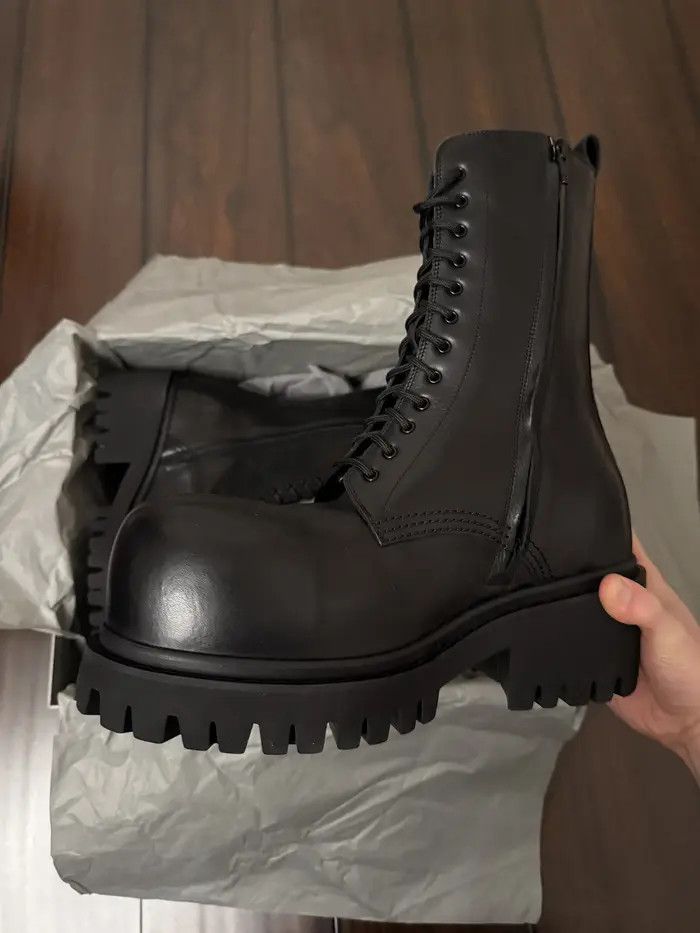 Balenciaga Balenciaga Stomper Boots Size US 10 / EU 43 - 13 Thumbnail