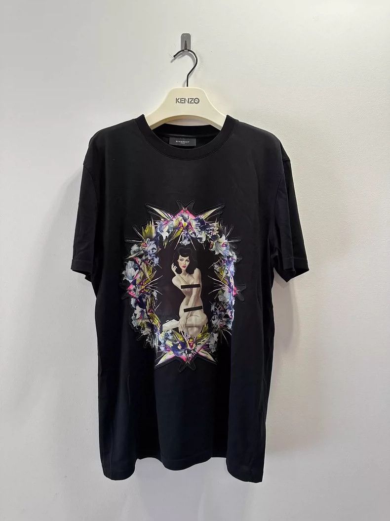Givenchy Givenchy Nude Female Petal Show Tee Size US L / EU 52-54 / 3 - 1 Thumbnail