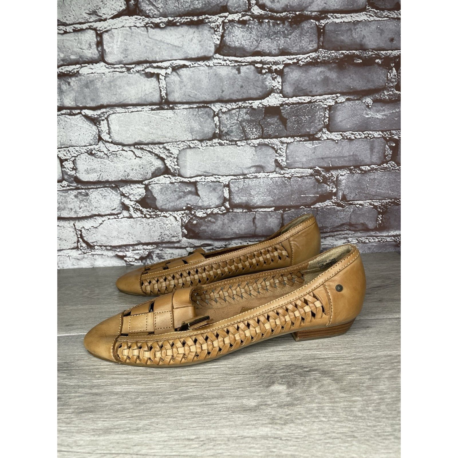 G.H. Bass & Co. Bass Hayden Fawn Tan Brown Leather Woven Strap Heel Flats Wo Size US 11 / IT 41 - 12 Thumbnail