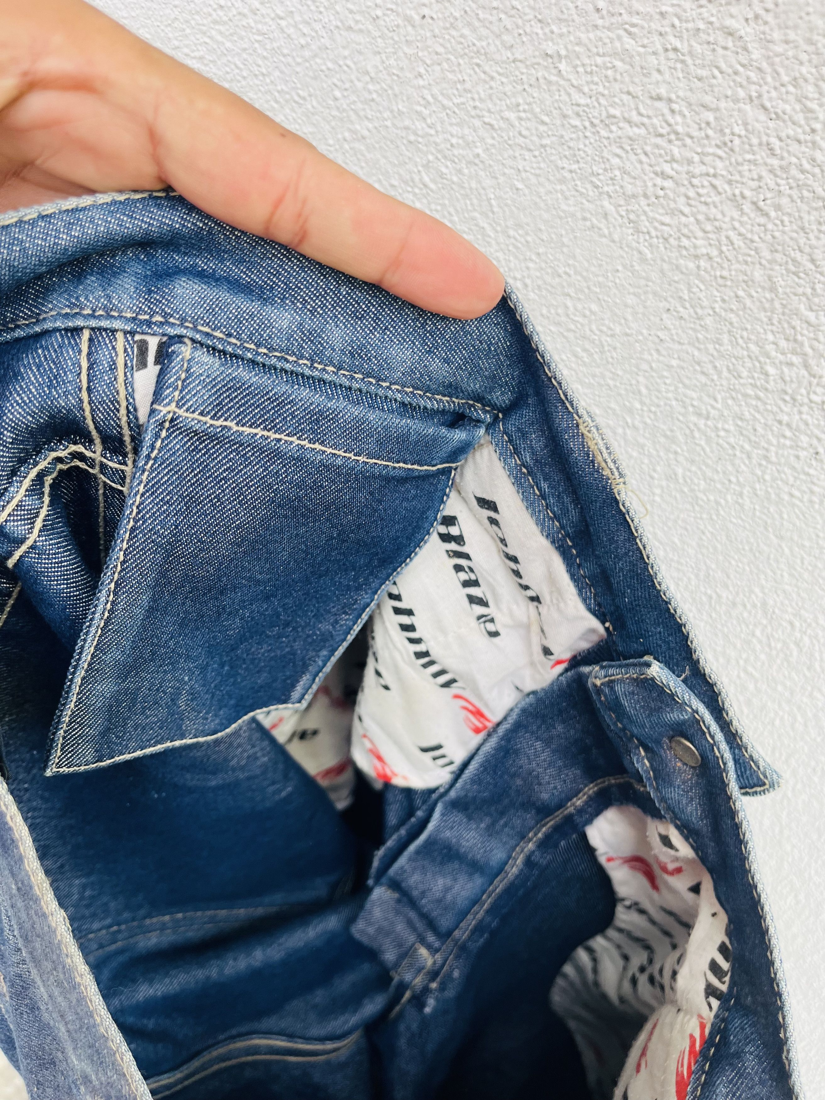 Japanese Brand × Vintage Vintage Johnny Blaze Hip Hop Streetwear Fashion Style Size US 36 / EU 52 - 19 Thumbnail
