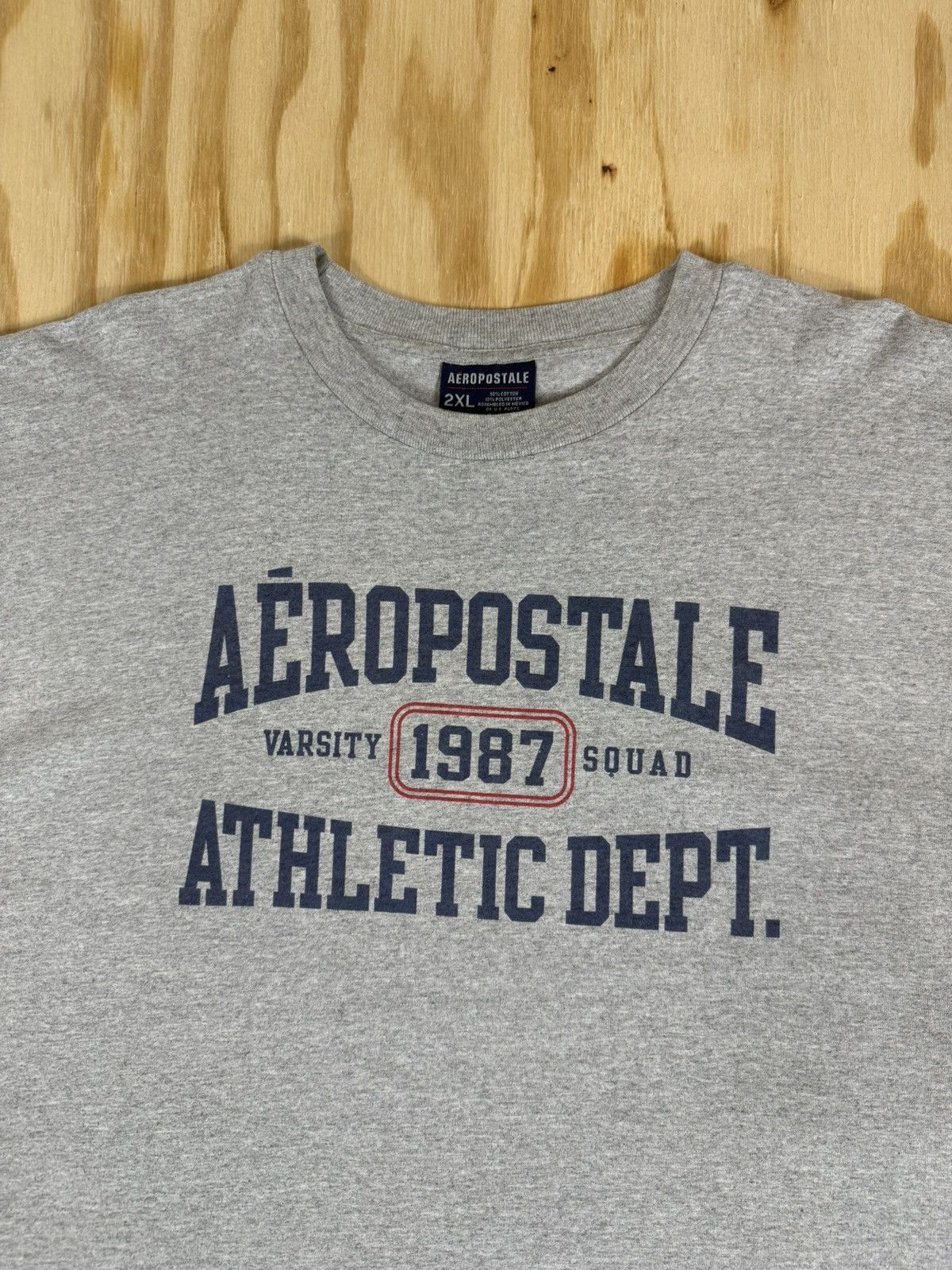 Aeropostale Aeropostale Mens Gray Graphic T Shirt Athletic Dept 1987 2XL Size US XXL / EU 58 / 5 - 1 Thumbnail