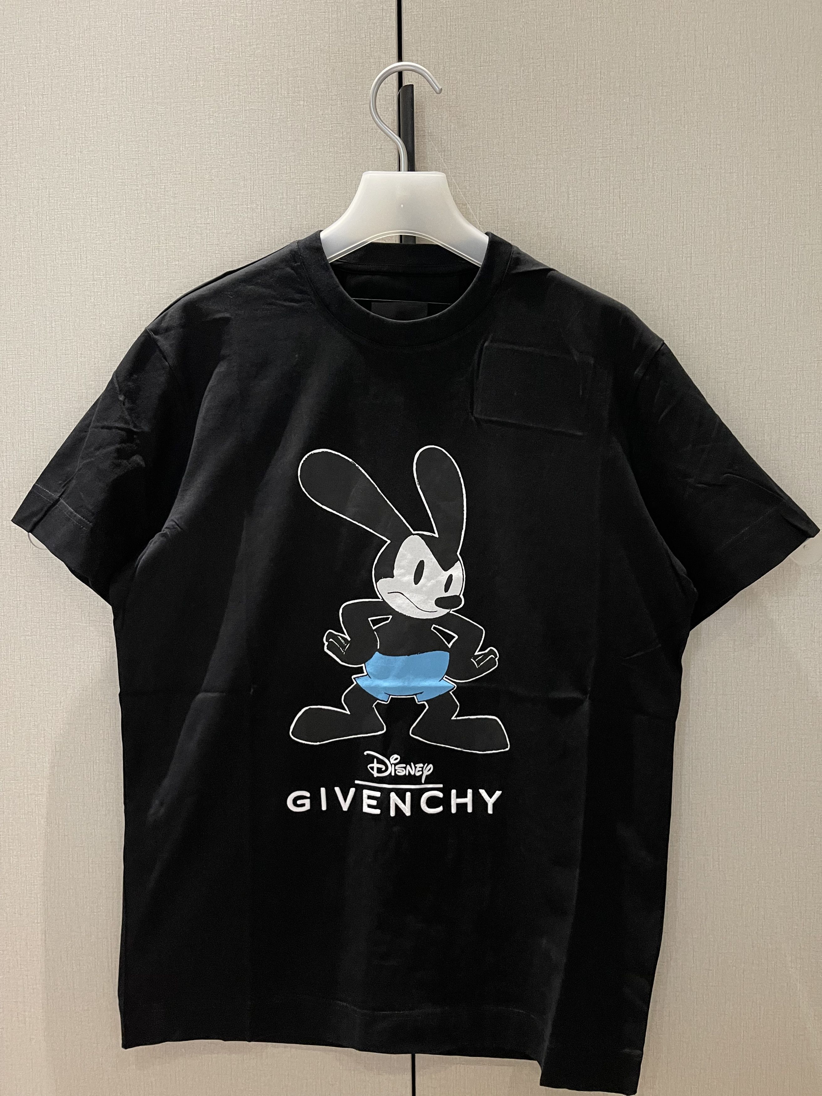 GIVENCHY OSWALD Tシャツ　M 20147876_59676004_600.jpg