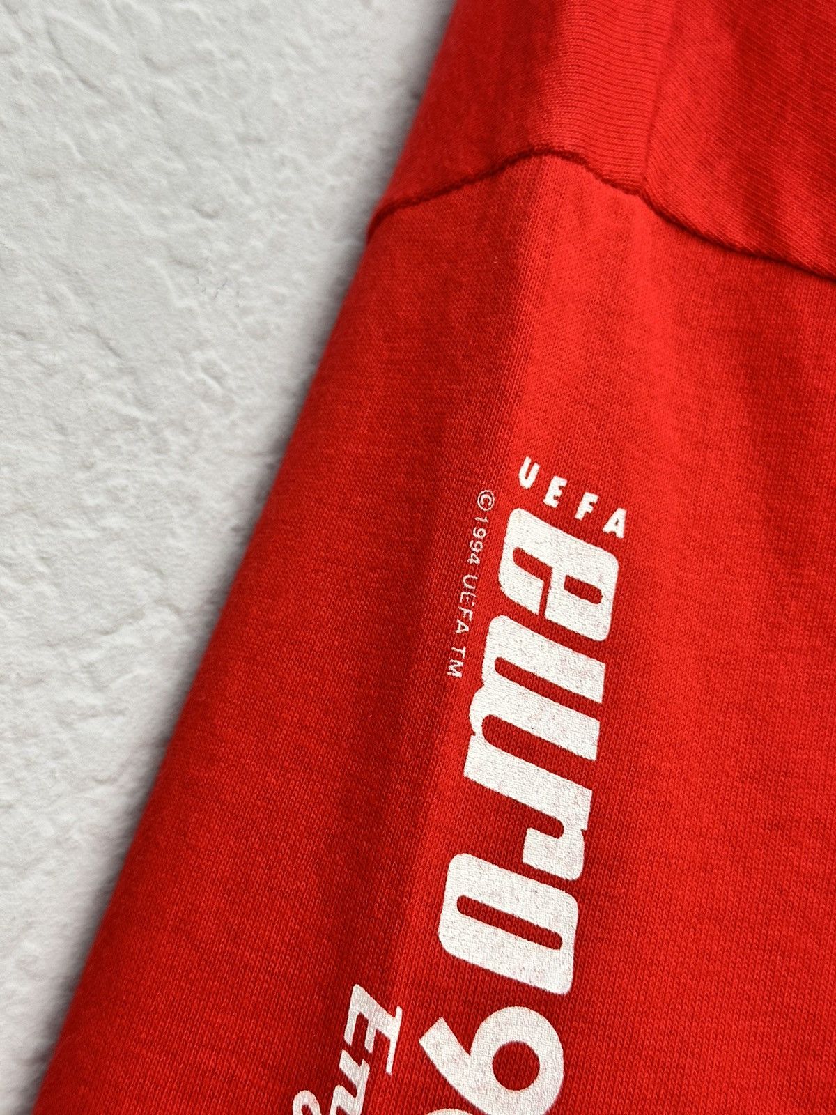 Coca Cola UEFA 1996 Euro Vintage 96 Coca Cola England Football Soccer Size US XL / EU 56 / 4 - 13 Thumbnail