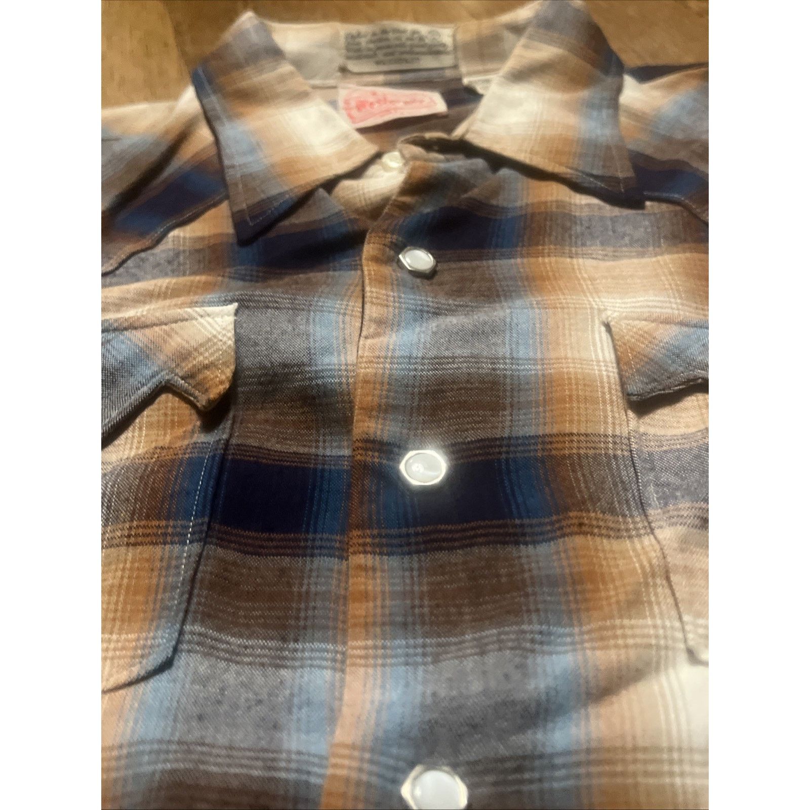 The Unbranded Brand Vtg 50s Heavy Rayon Shadow Plaid Shirt Sawtooth Pearl Snap M Size US M / EU 48-50 / 2 - 20 Thumbnail