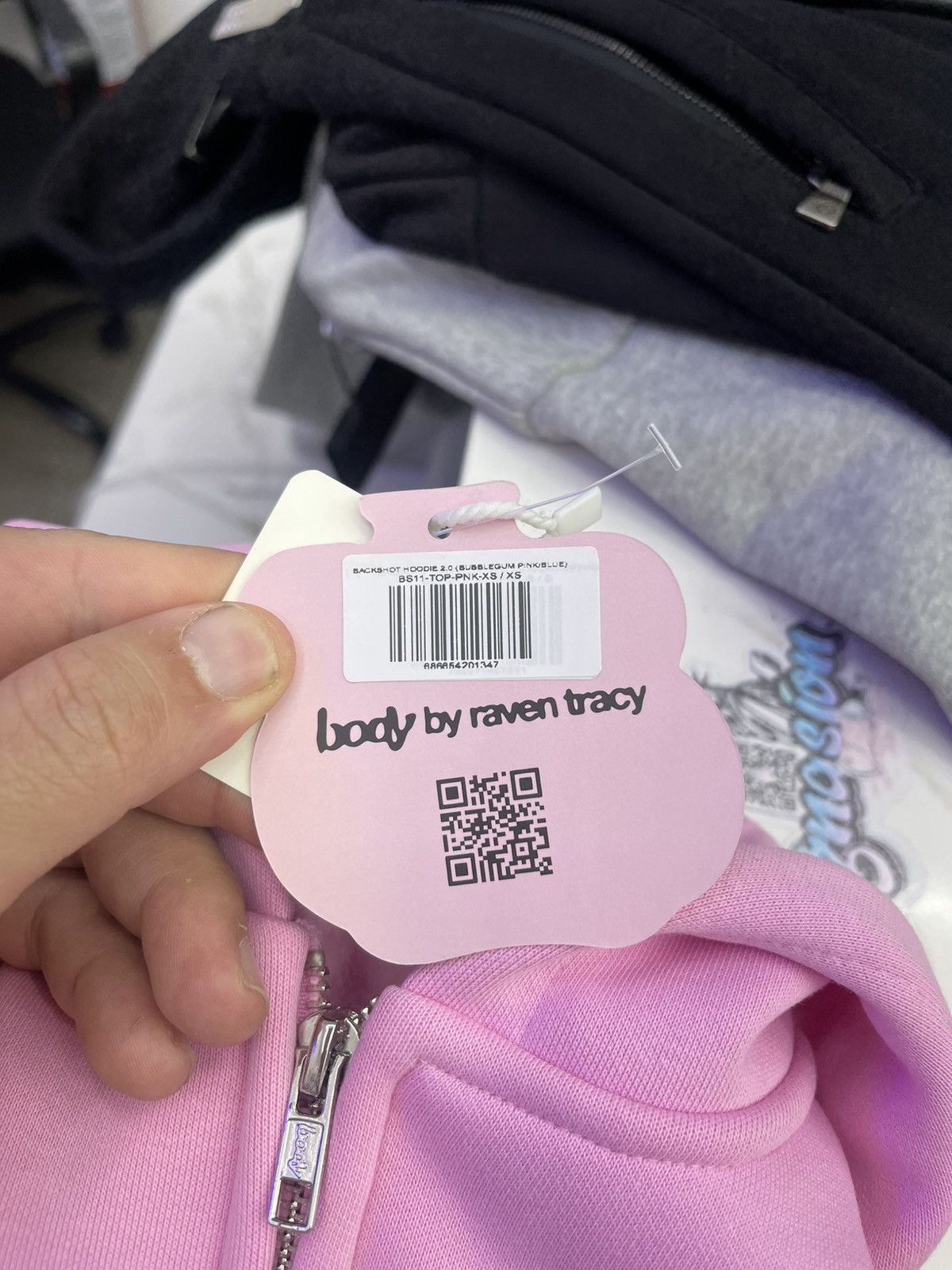 Body by Raven Tracy Body by Raven hoodie (pink) Size XS / US 0-2 / IT 36-38 - 5 Thumbnail