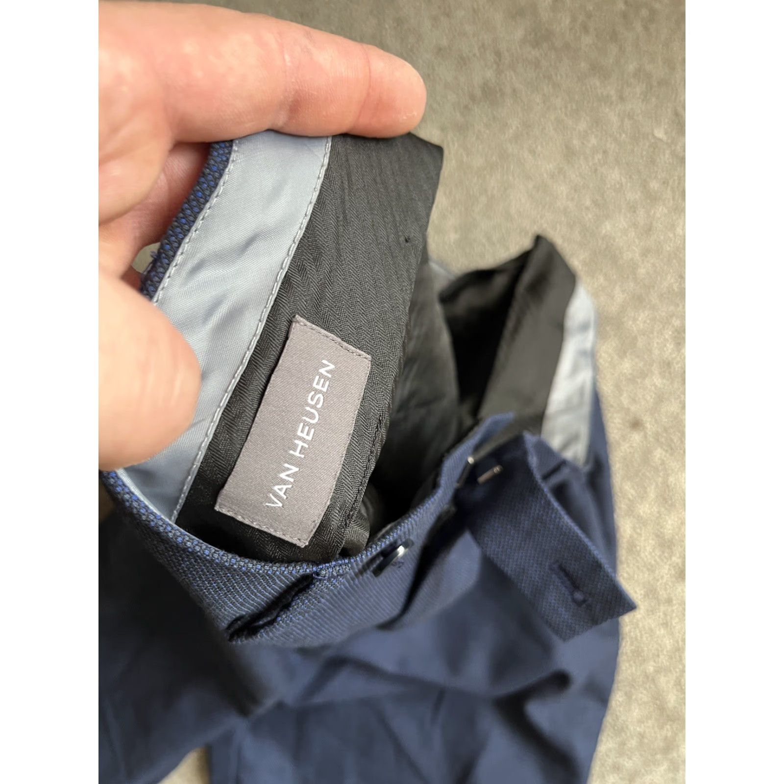 Van Heusen Van Heusen Classic Fit Pants Dress Pants Blue 34x32 34 Mens Regular Inseam 32 Navy? Size US 34 / EU 50 - 6 Thumbnail