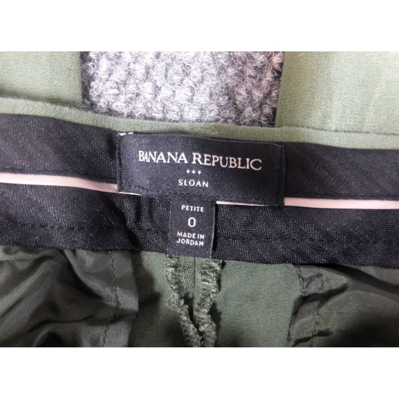 Banana Republic Banana Republic Sloan Chino Pants Womens 0P Petites Green 24in Inseam Crop StretchZipper Regular Straight Cotton Lyocell N/A Size 27" / US 4 / IT 40 - 5 Thumbnail