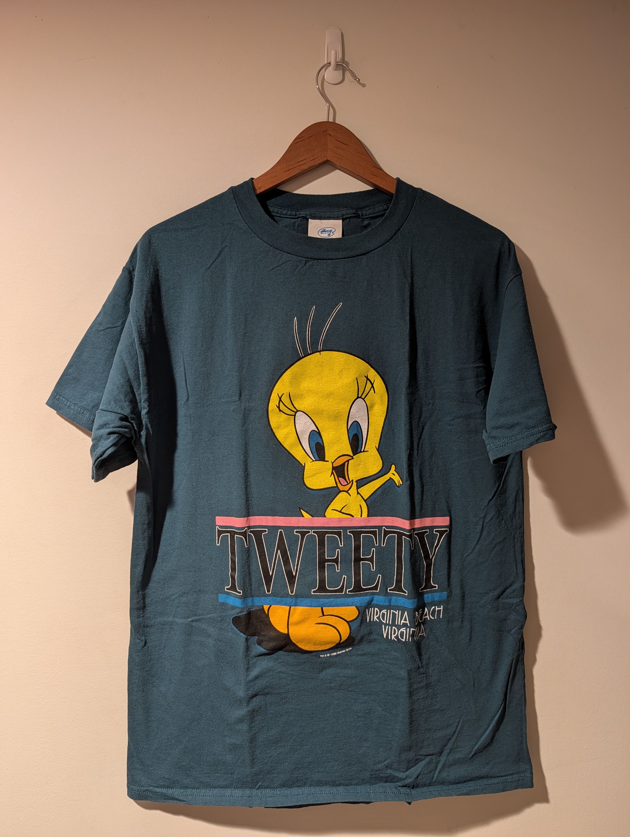 Warner Bros VTG 1996 Tweety Bird Virginia Beach Double Sided T Shirt Size US L / EU 52-54 / 3 - 1 Thumbnail