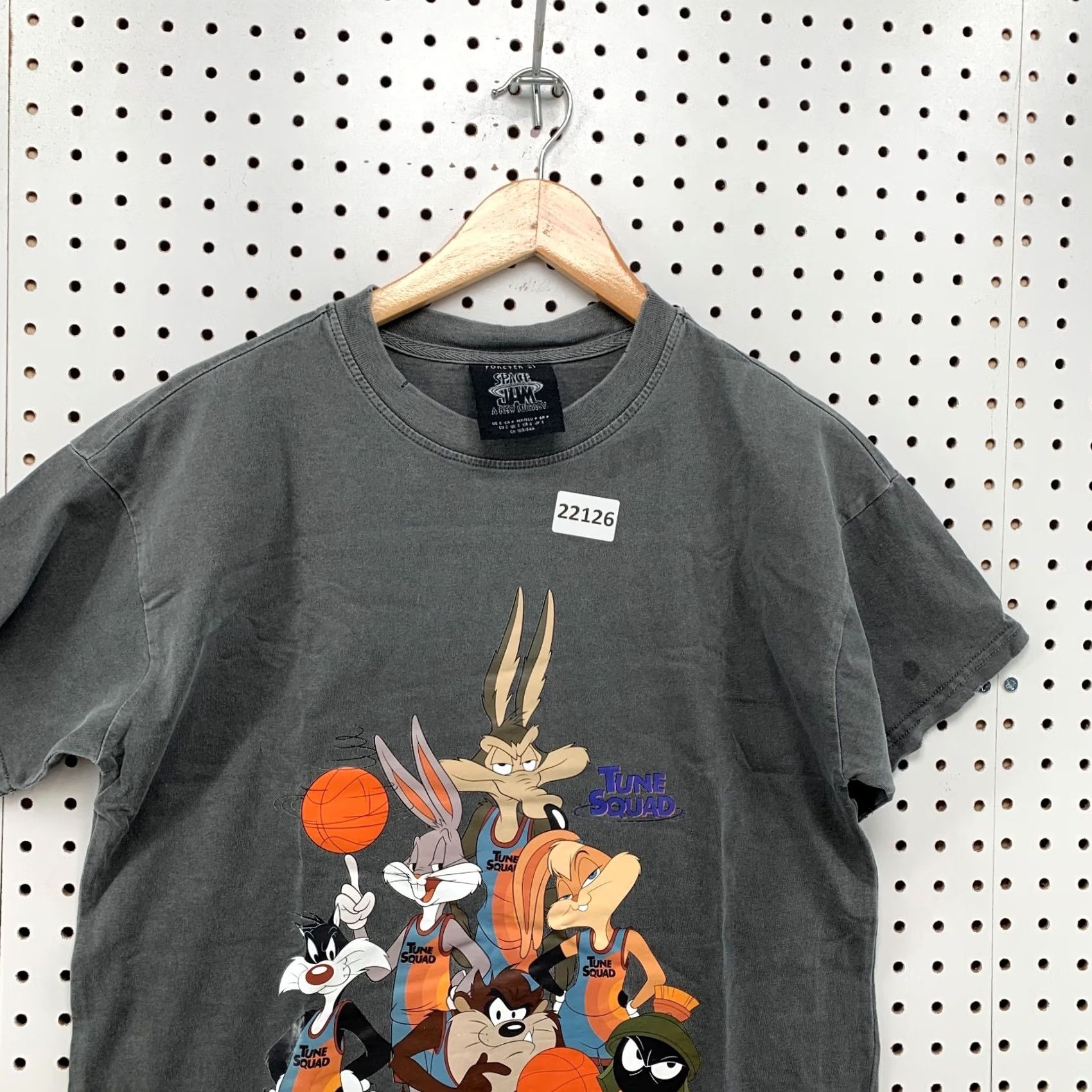 21 Men Space Jam A New Legacy Shirt Gray Forever 21 Mens Small TOON SQUAD 19.5x27 Size US S / EU 44-46 / 1 - 6 Thumbnail