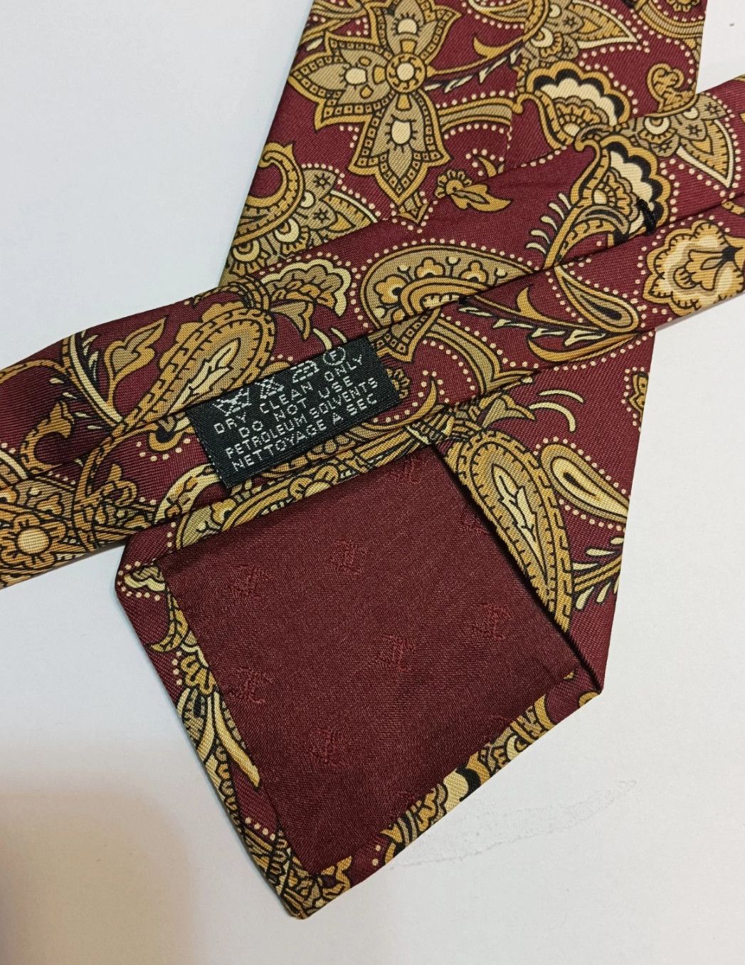 Chanel Vtg CHANEL Silk Men's Necktie Italy Size ONE SIZE - 2 Thumbnail