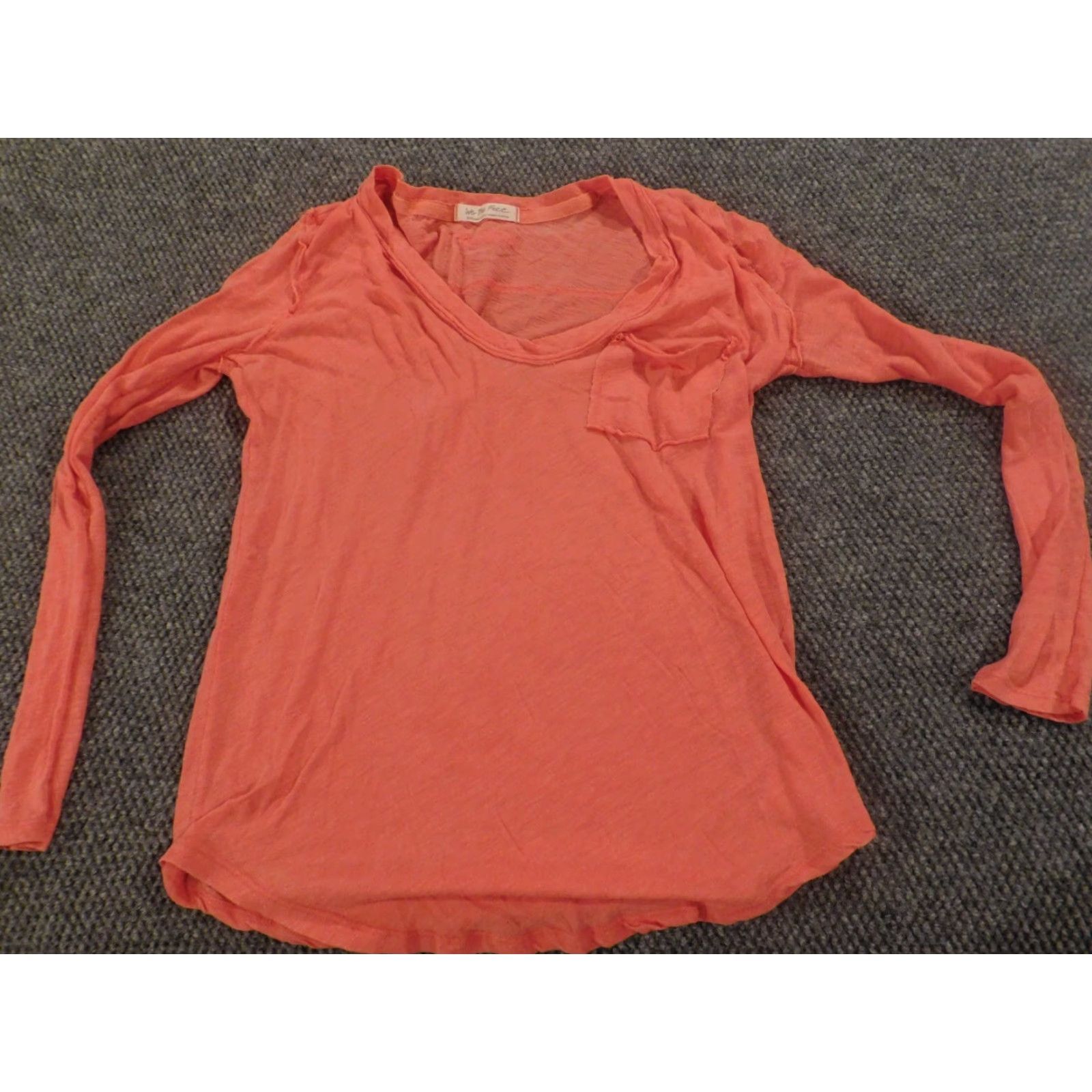 Vintage VINTAGE We the Free Womens Blouse XS Pink Stretch Top Long Sleeve V-Neck Casual Sleeve Cotton Polyester Regular Basic Womens Size XS / US 0-2 / IT 36-38 - 2 Thumbnail
