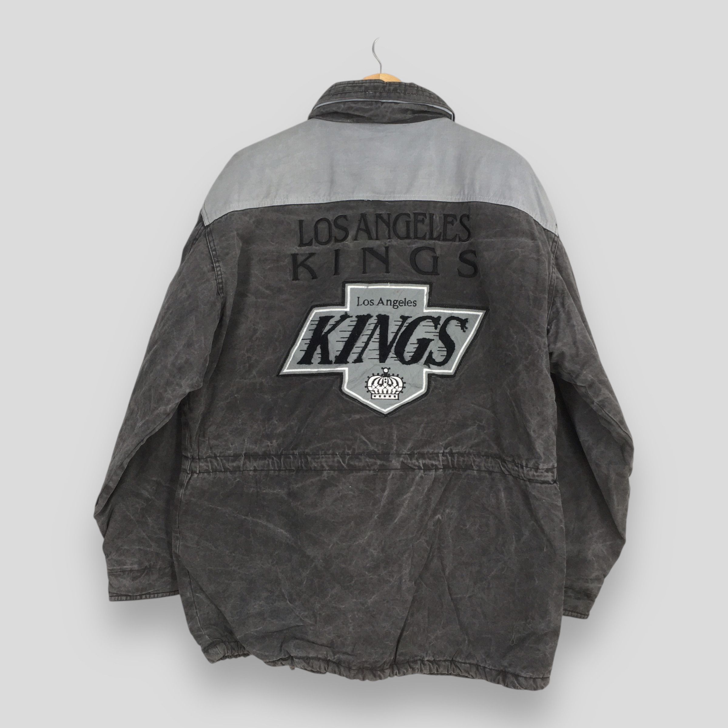 NFL Vintage 1990s Los Angeles Kings NHL Bomber Parka Medium Size US M / EU 48-50 / 2 - 12 Thumbnail