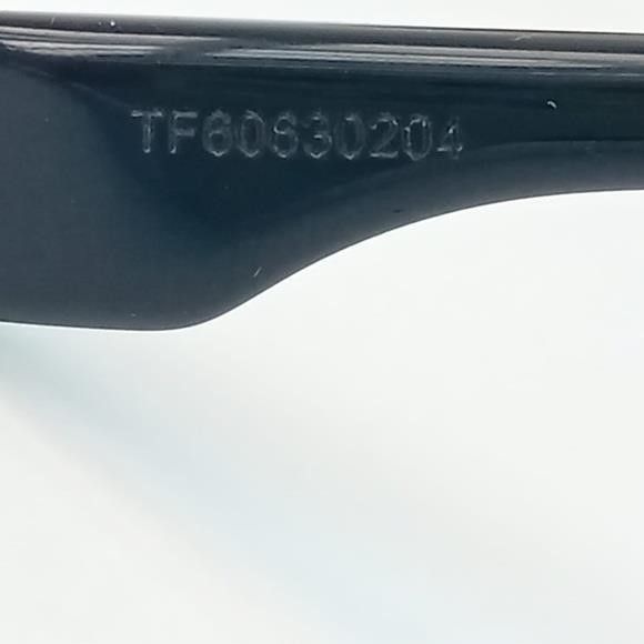 Fendi Fendi Smoke Cat Eye Ladies Sunglasses FE40070I 01A","descrip Size ONE SIZE - 6 Thumbnail
