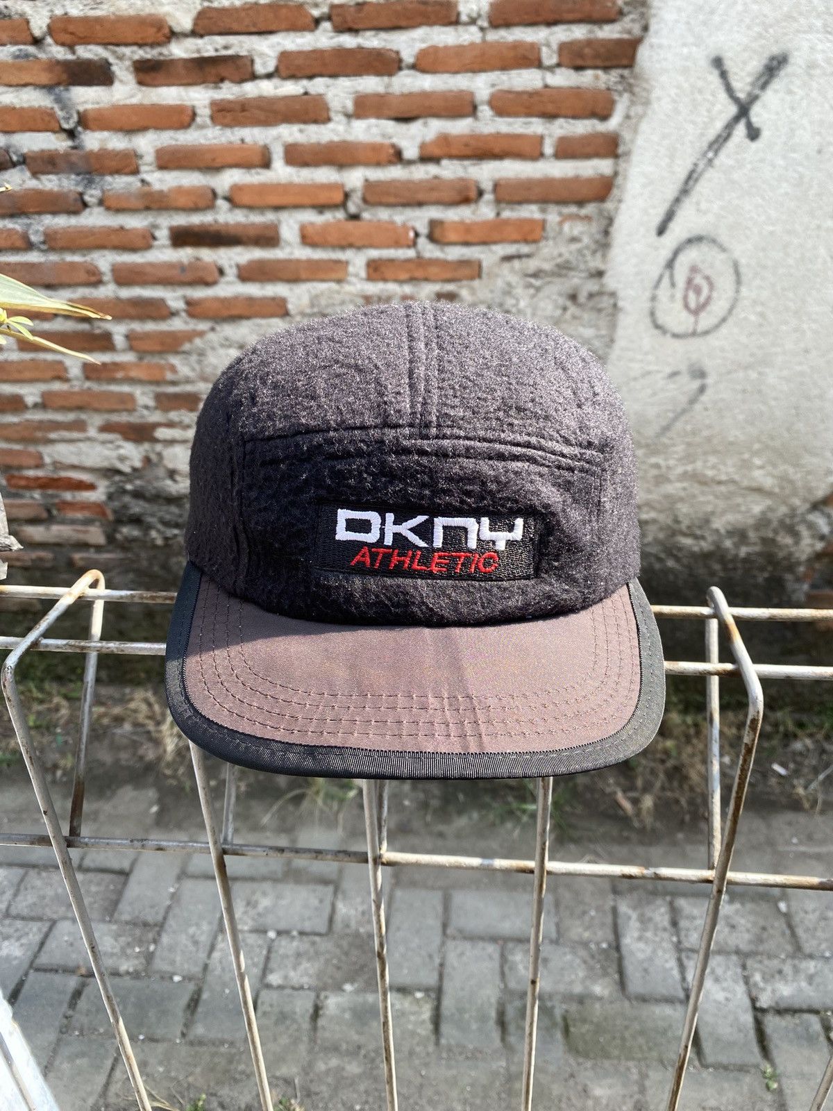 DKNY DKNY Athletic 5 Panel Hat Size ONE SIZE - 1 Thumbnail