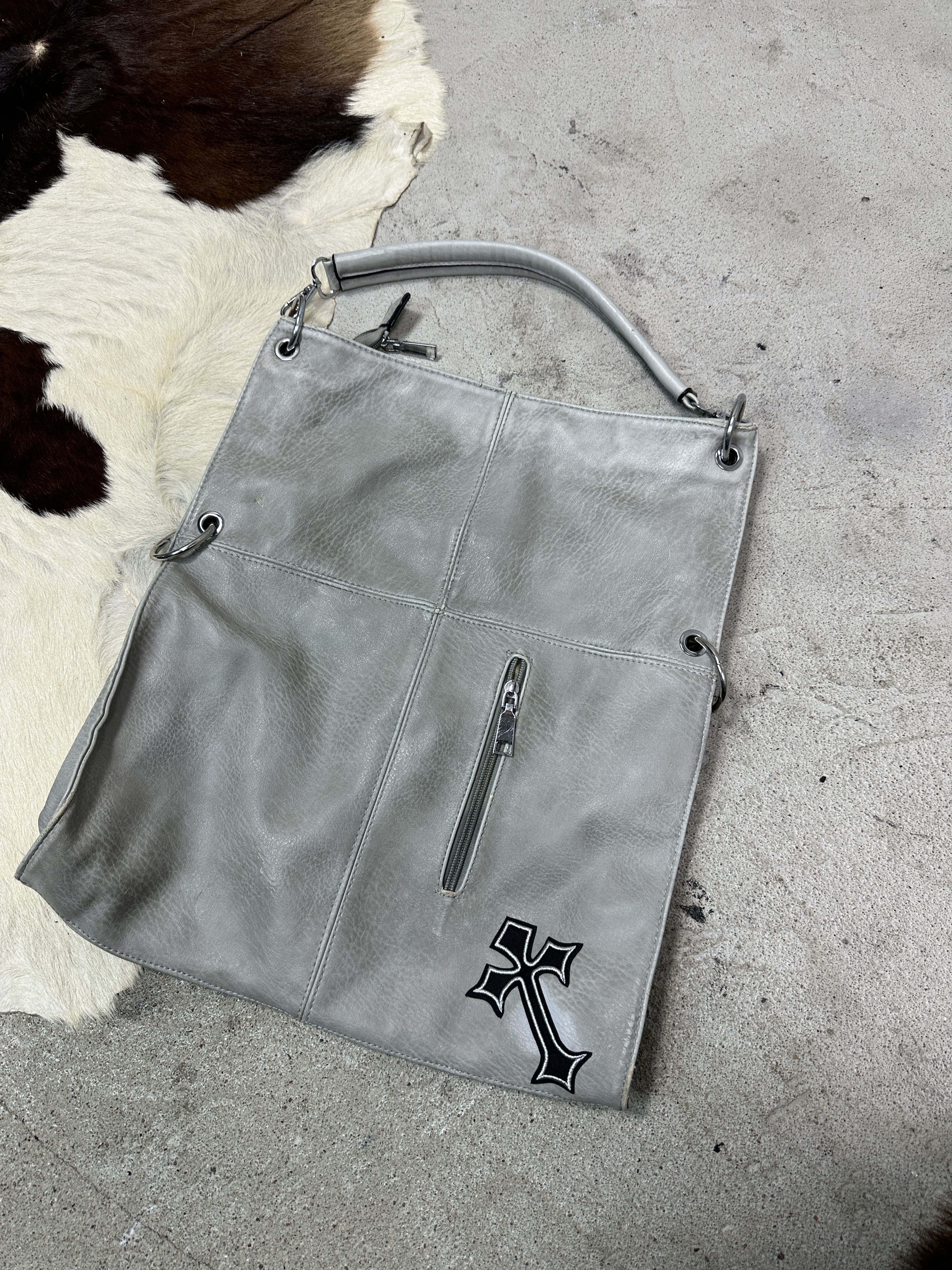 Vintage Vintage Avant Garde Opium Faux Leather Hobo Bag Y2K Size ONE SIZE - 2 Thumbnail