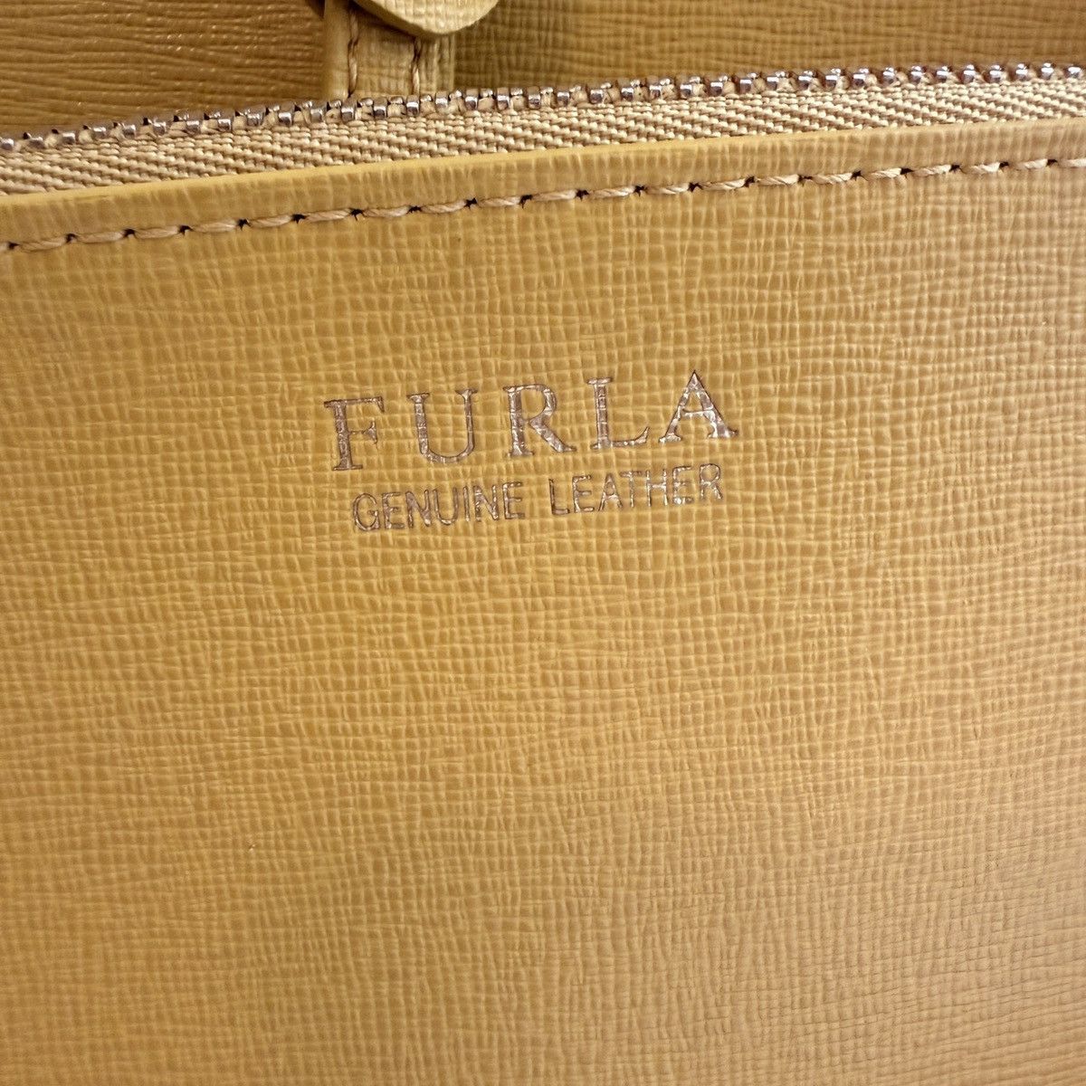 Furla Yellow Stacy S Bucket Bag with Detachable Pouch Size ONE SIZE - 5 Thumbnail