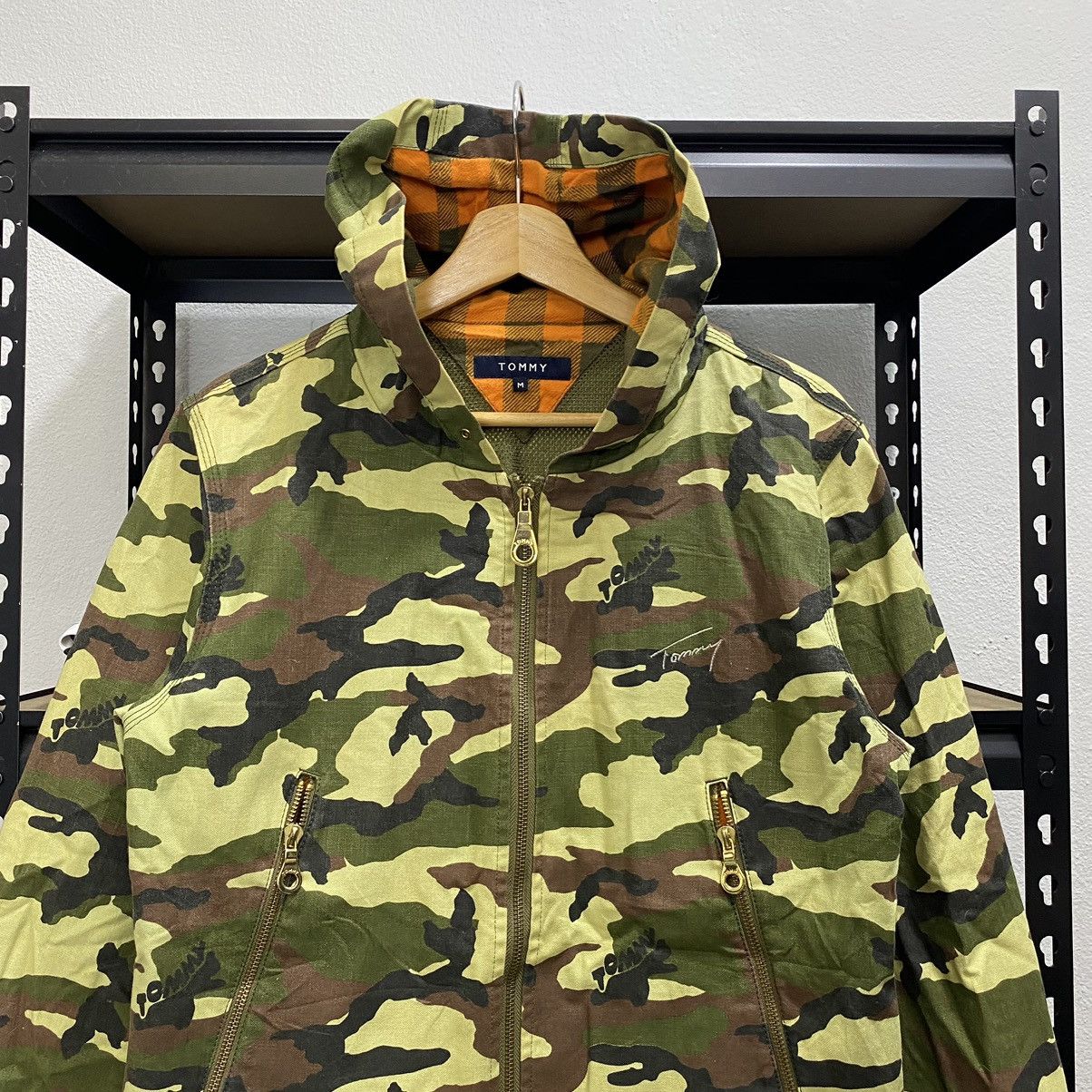 Tommy Hilfiger × Vintage Jacket Tommy Hilfiger Army Green Full Zip Size US M / EU 48-50 / 2 - 2 Thumbnail