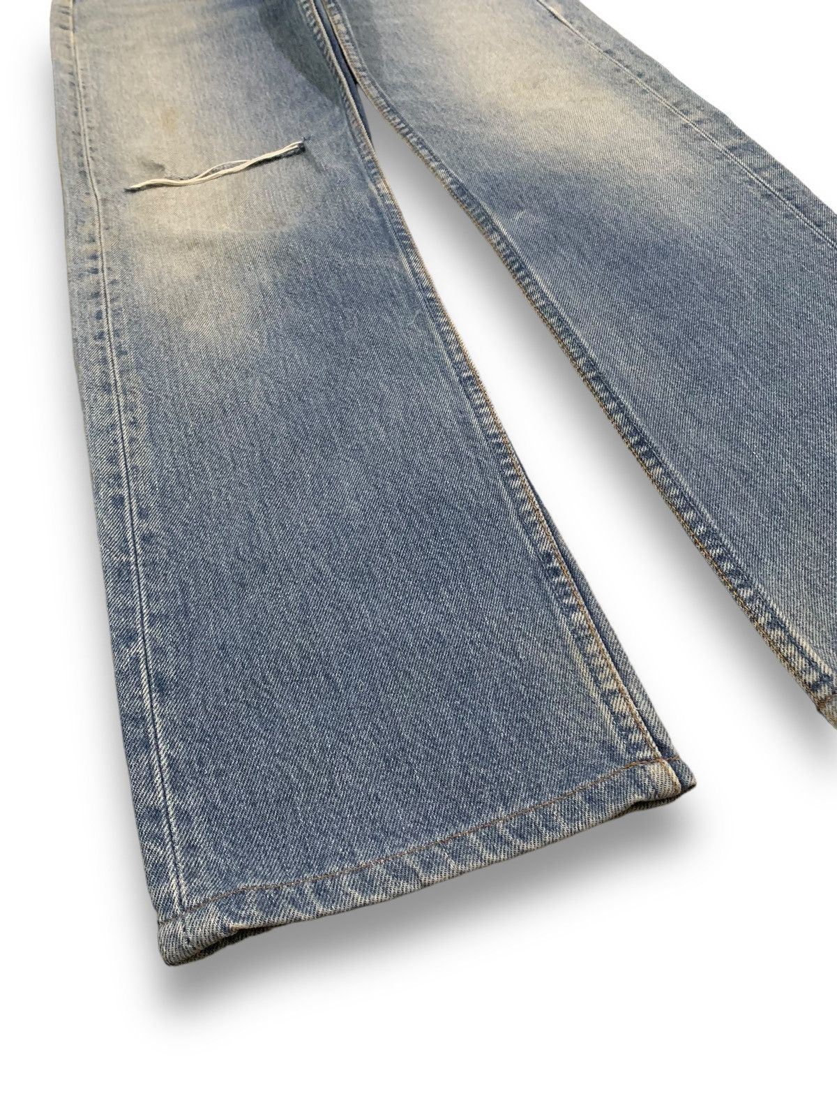 Levi's Vintage 90s Levis 501 Distressed Jeans Stamp Button #501 Size US 28 / EU 44 - 9 Thumbnail
