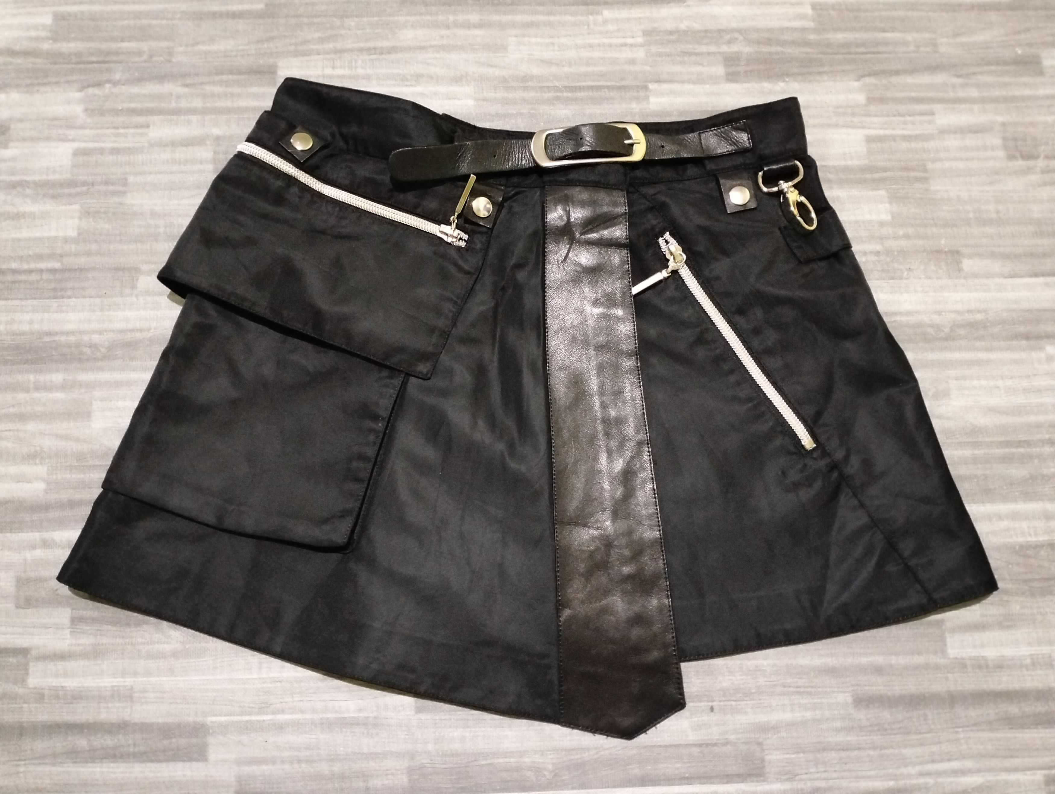 If Six Was Nine Luisa Modesti Bondage Mini Skirt Seditionaries Style Size 29" - 2 Thumbnail