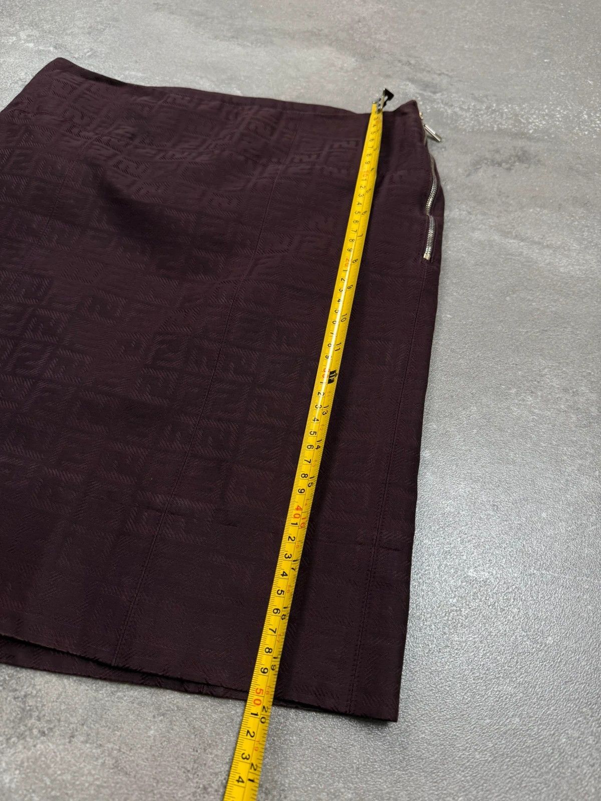 Fendi Fendi skirt monogram luxury old money street wear Size 30" / US 8 / IT 44 - 12 Thumbnail