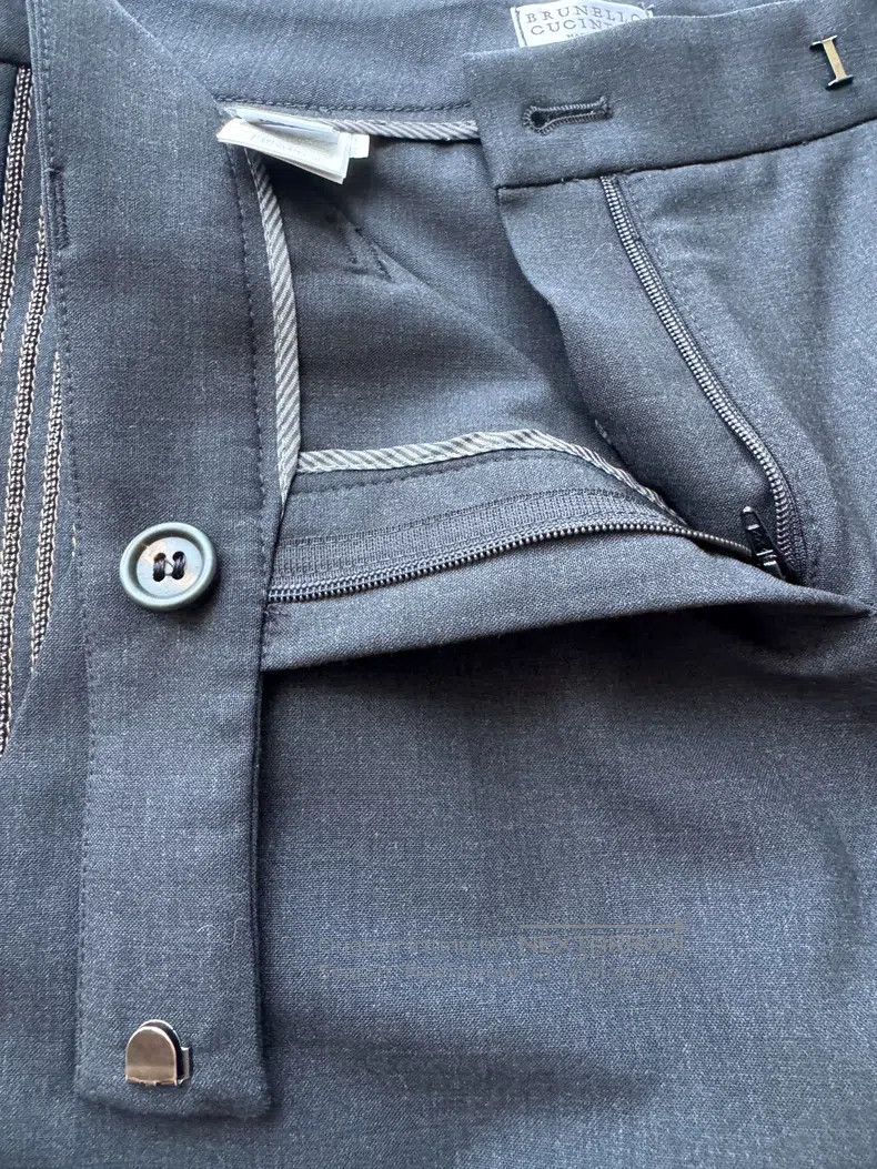 Brunello Cucinelli Brunello Cucinelli Dark gray casual pants with black silk Size 25" / US 0 / IT 36 - 6 Thumbnail