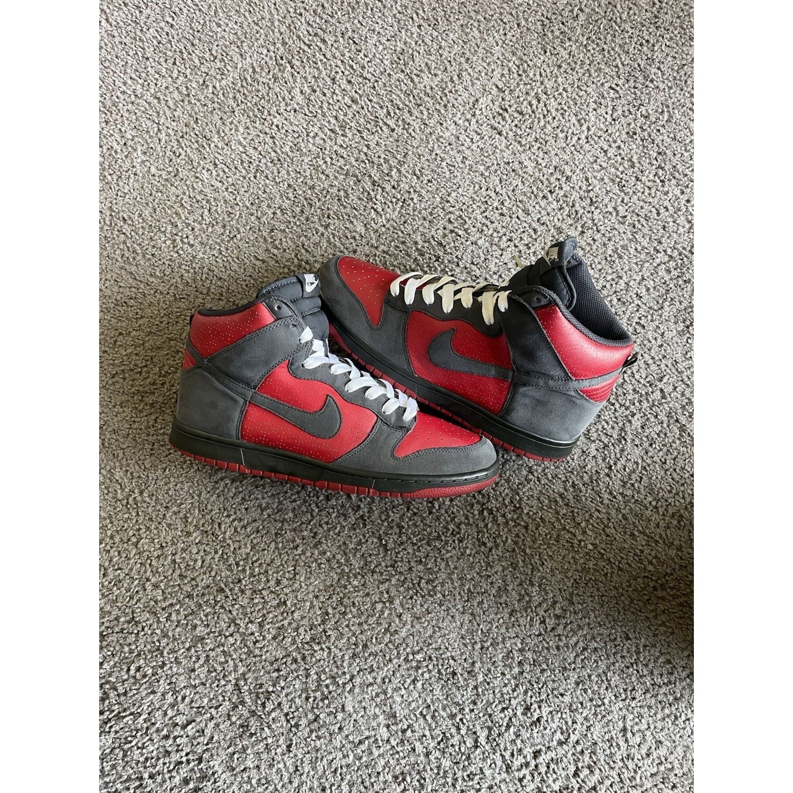 Nike Size 11- Nike Dunk High Ultraman Red (317982-601) 2009 OG Size US 11 / EU 44 - 2 Thumbnail