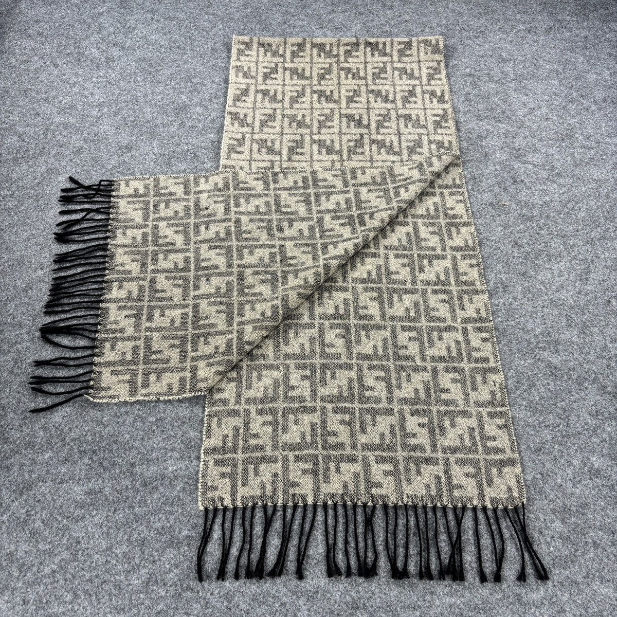 Fendi Fendi Scarf # D788 # Muffler # Neckwear Size ONE SIZE - 6 Thumbnail