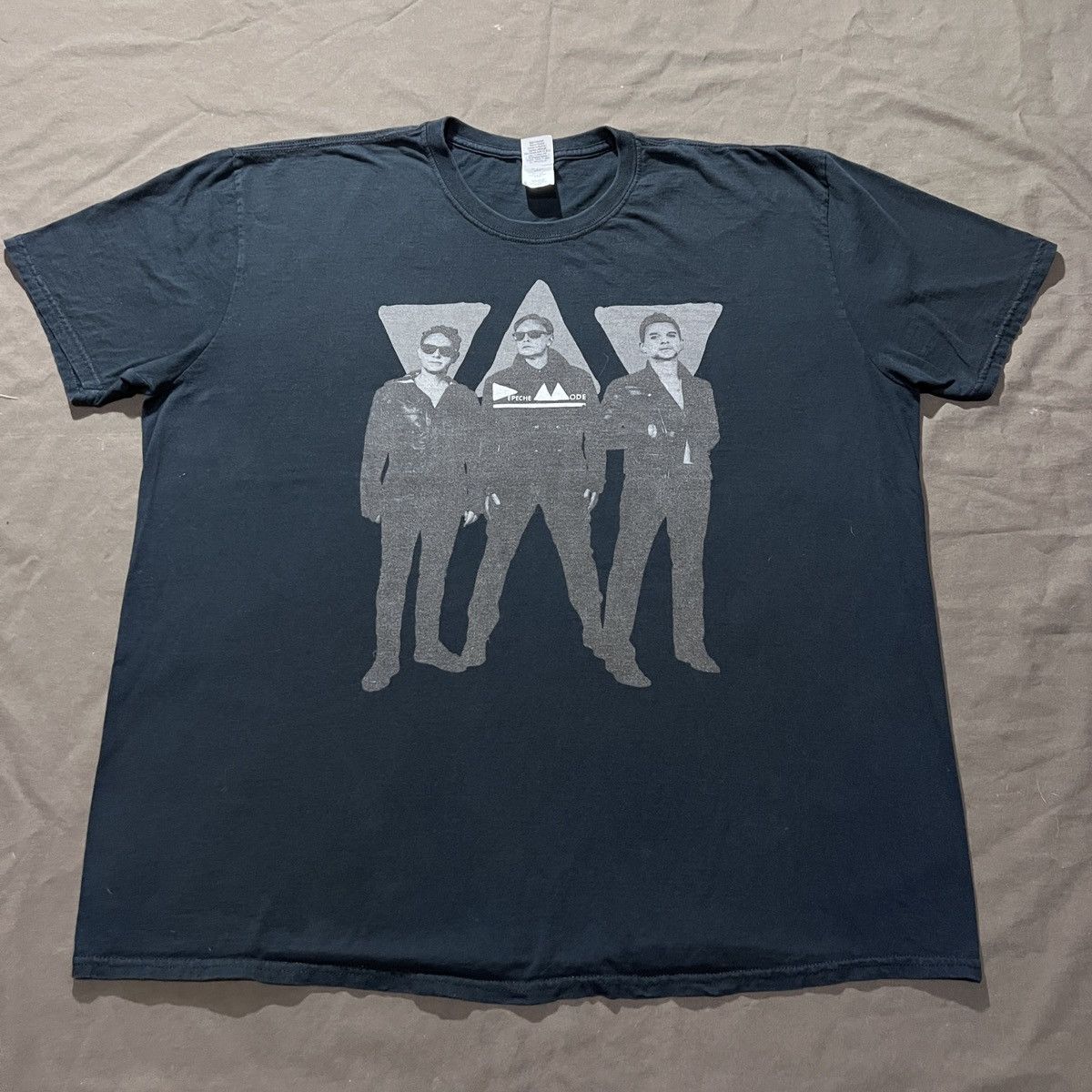 Vintage Vintage Y2K Depeche Mode Tour Promo Tee 2XL Electronic rock Size US XL / EU 56 / 4 - 4 Thumbnail