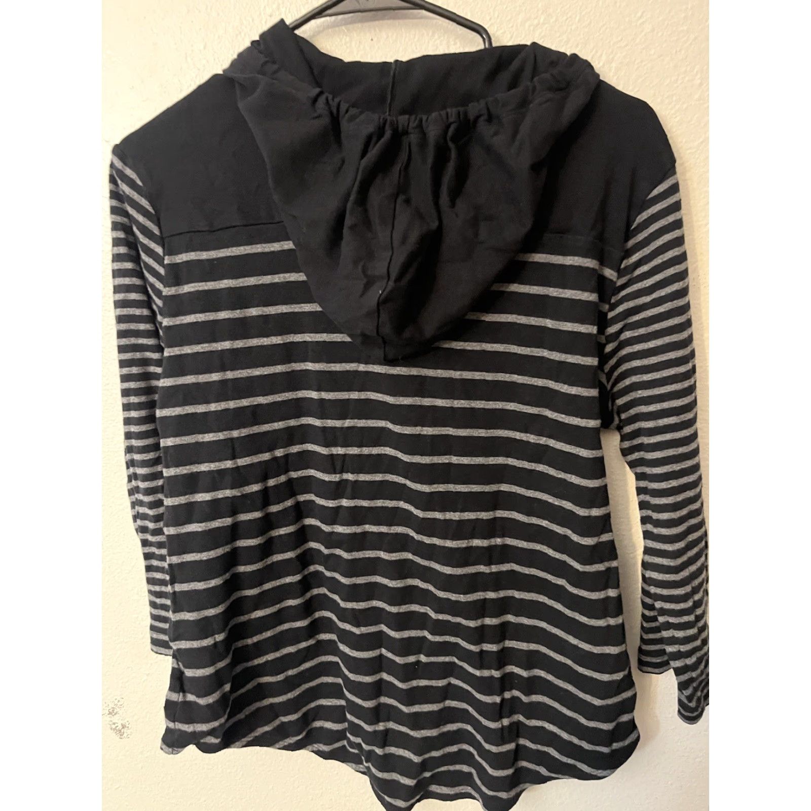 Jones New York VINTAGE Jones New York Signature Women's Hoodie Size Large Black Striped Zip Up 3/4 Sleeve All Seasons Size L / US 10 / IT 46 - 3 Thumbnail