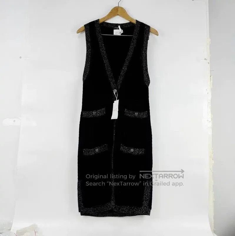 Chanel Chanel Black Sleeveless Women's Dress . Size XXS / US 00 / IT 34 - 1 Thumbnail