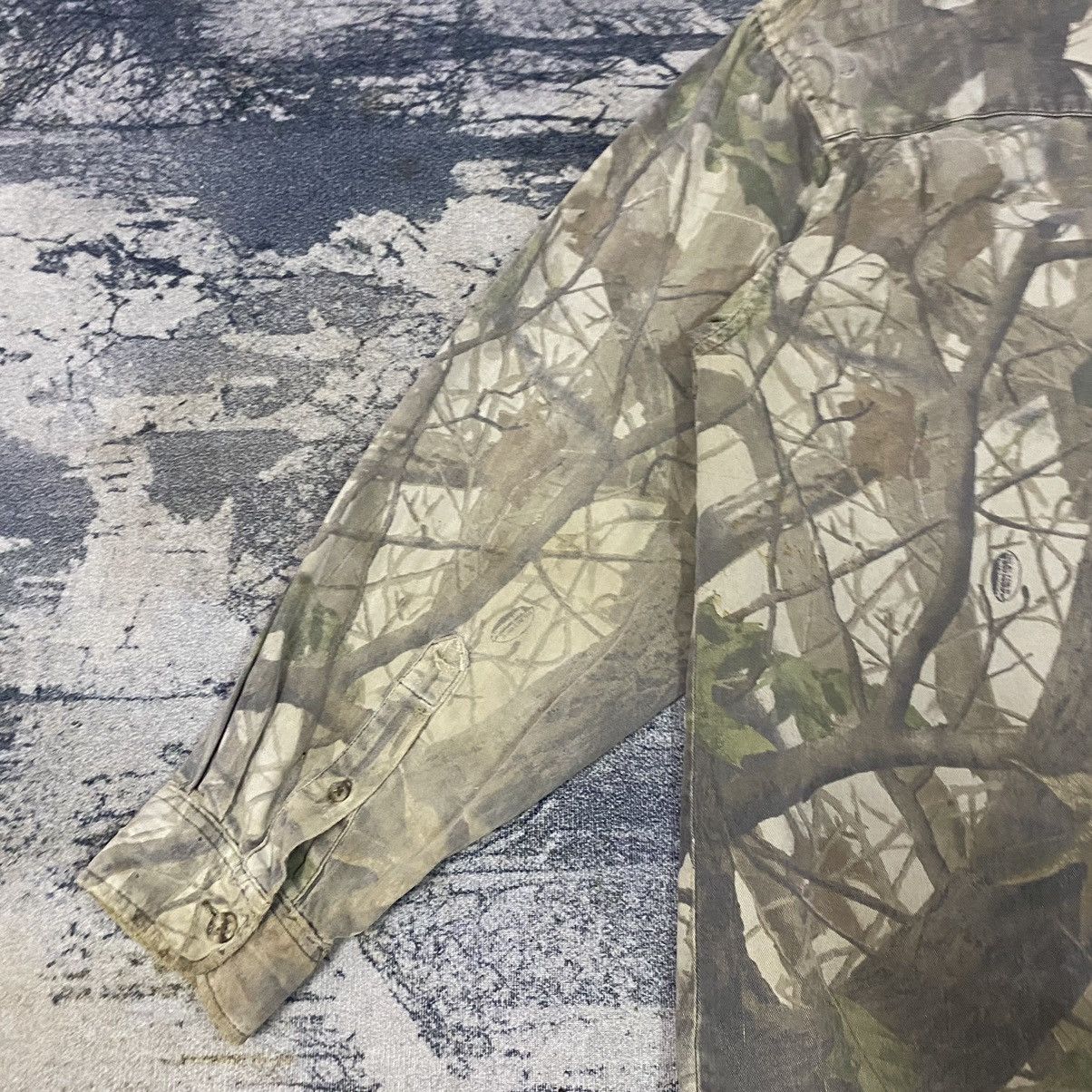 Japanese Brand × Realtree × Vintage Vintage RealTree Duxbax Double Pocket Button Up Size US L / EU 52-54 / 3 - 16 Thumbnail