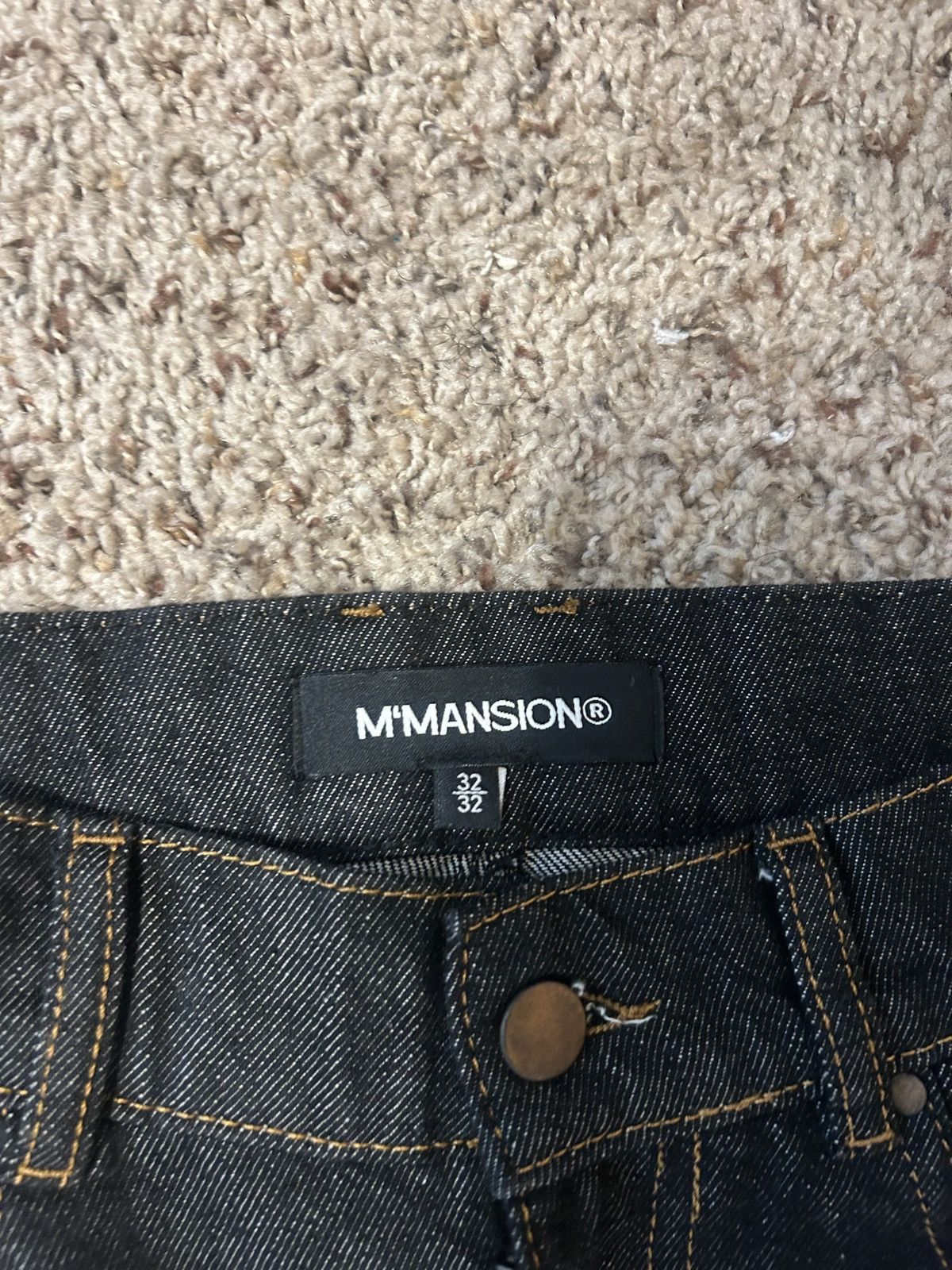 Other Midnight mansion Size US 32 / EU 48 - 2 Thumbnail