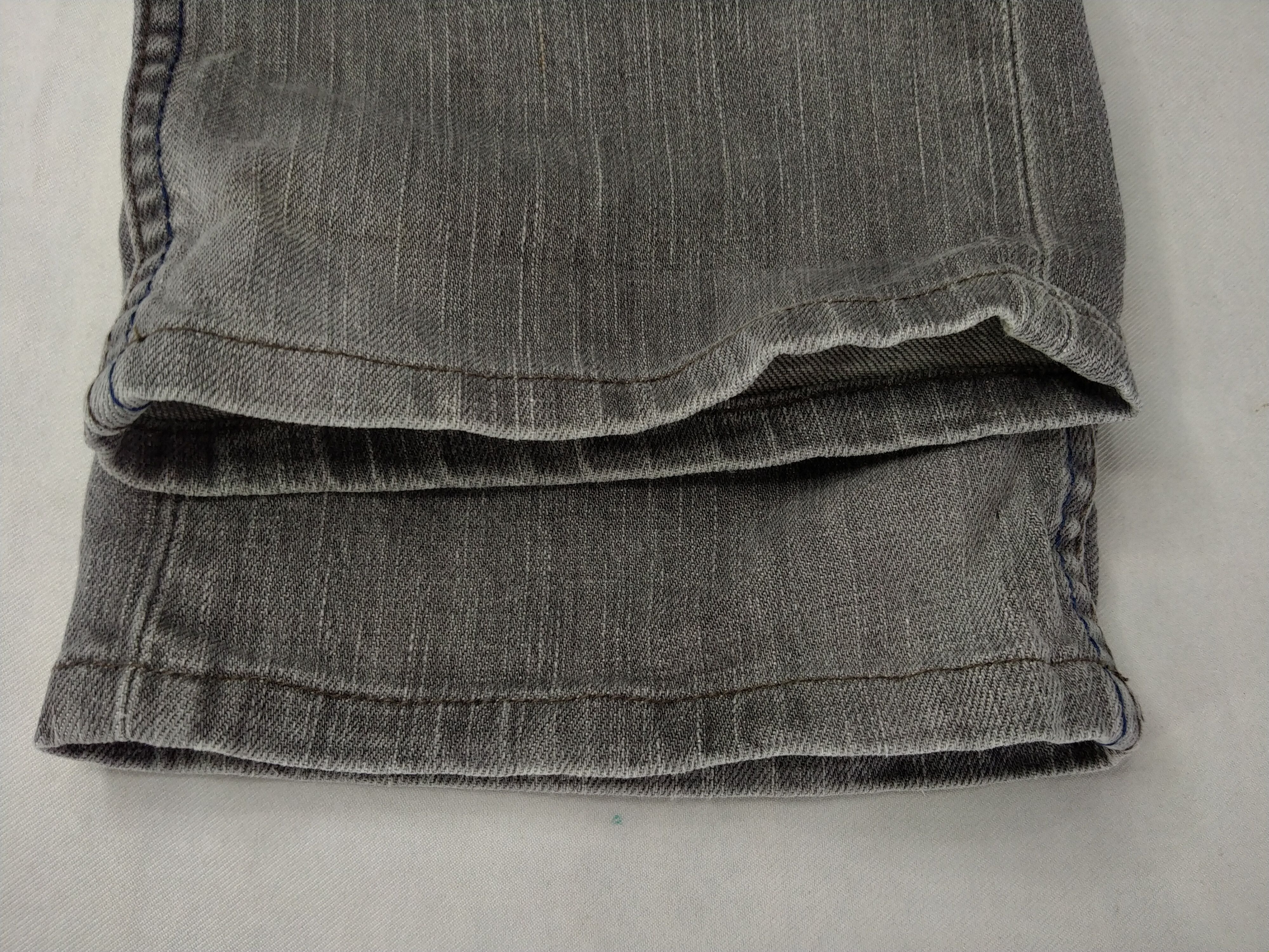 Levi's Light Grey Vintage Levi's 511 Jeans 33x28 Denim -JG025 Size US 33 - 10 Thumbnail